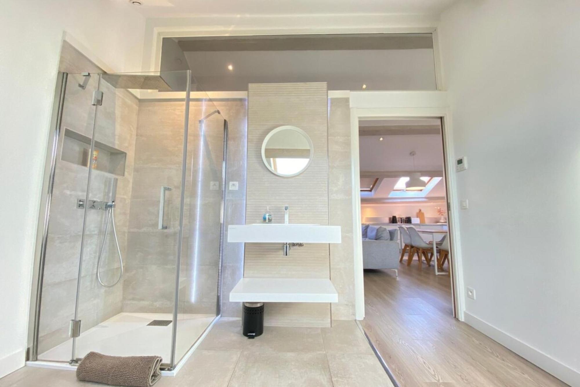 Modern & Bright 4-room In Banane Apartment Cannes