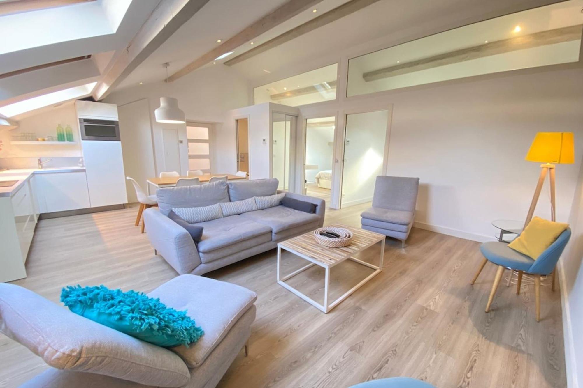 Modern & Bright 4-room In Banane Apartment Cannes