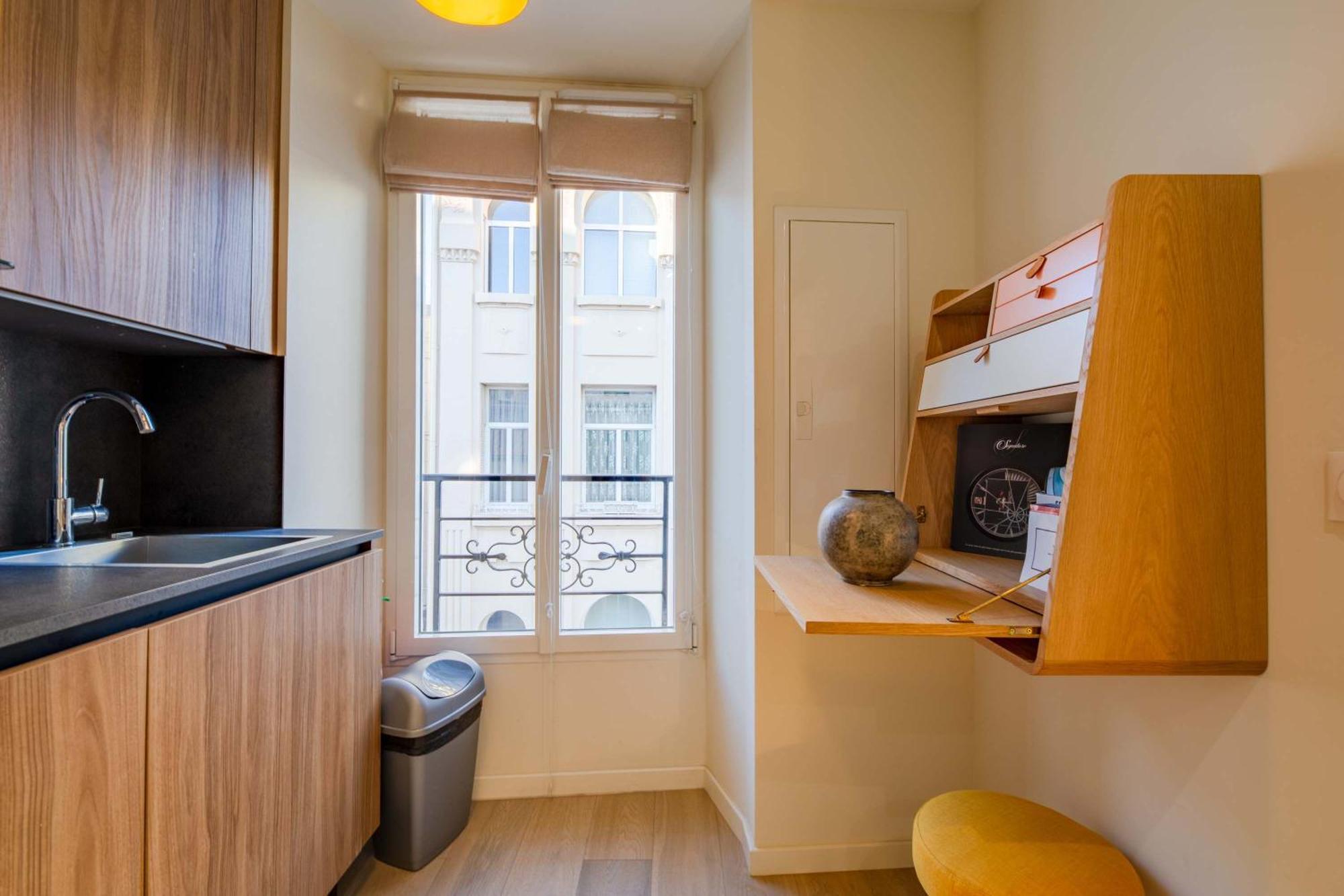 Scandinavian Urban 3 - 2br In Center - Close To The And Palais Apartment