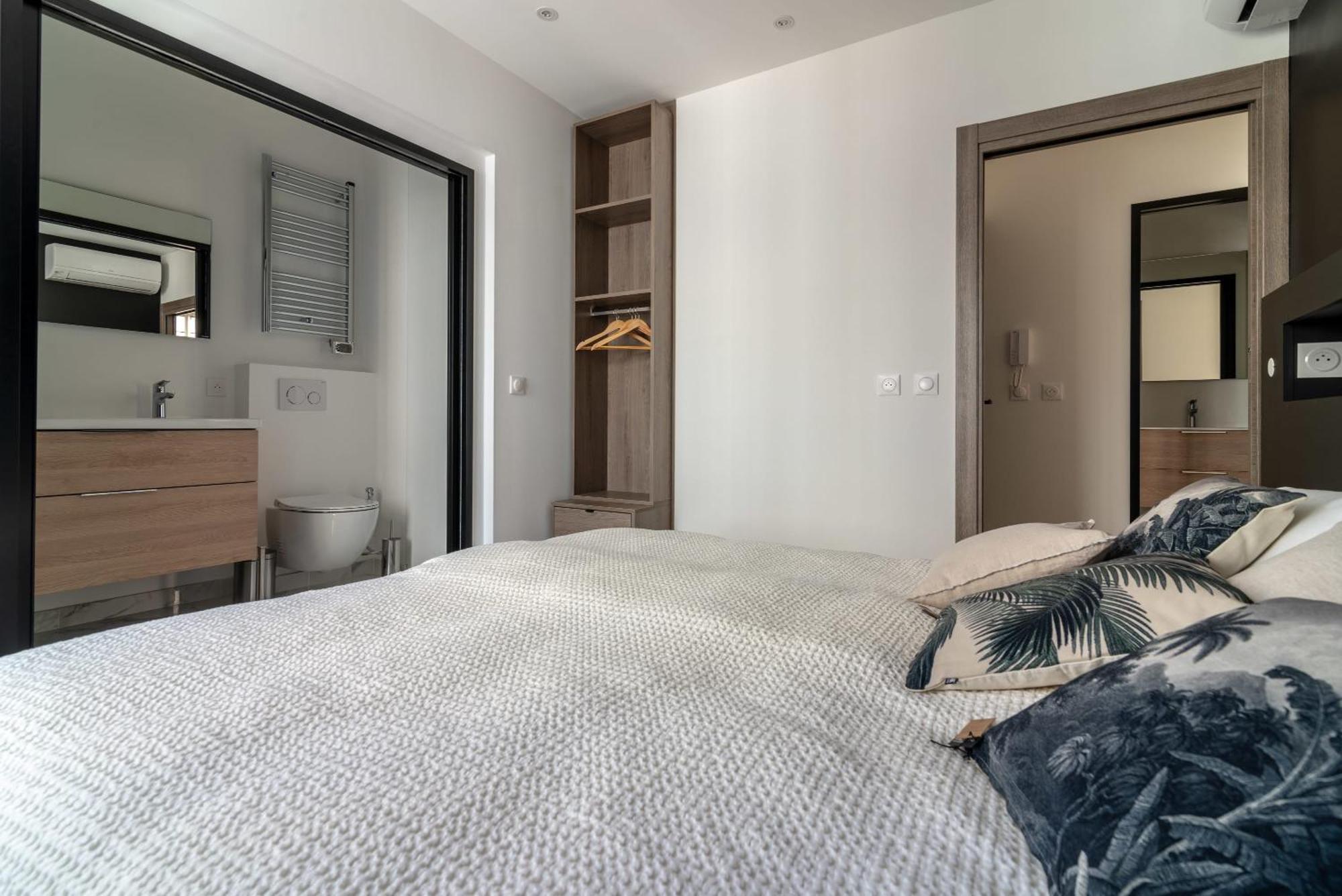 Apartment Scandinavian Urban 2 - 2br In Center Close To Palais Des Festivals And The