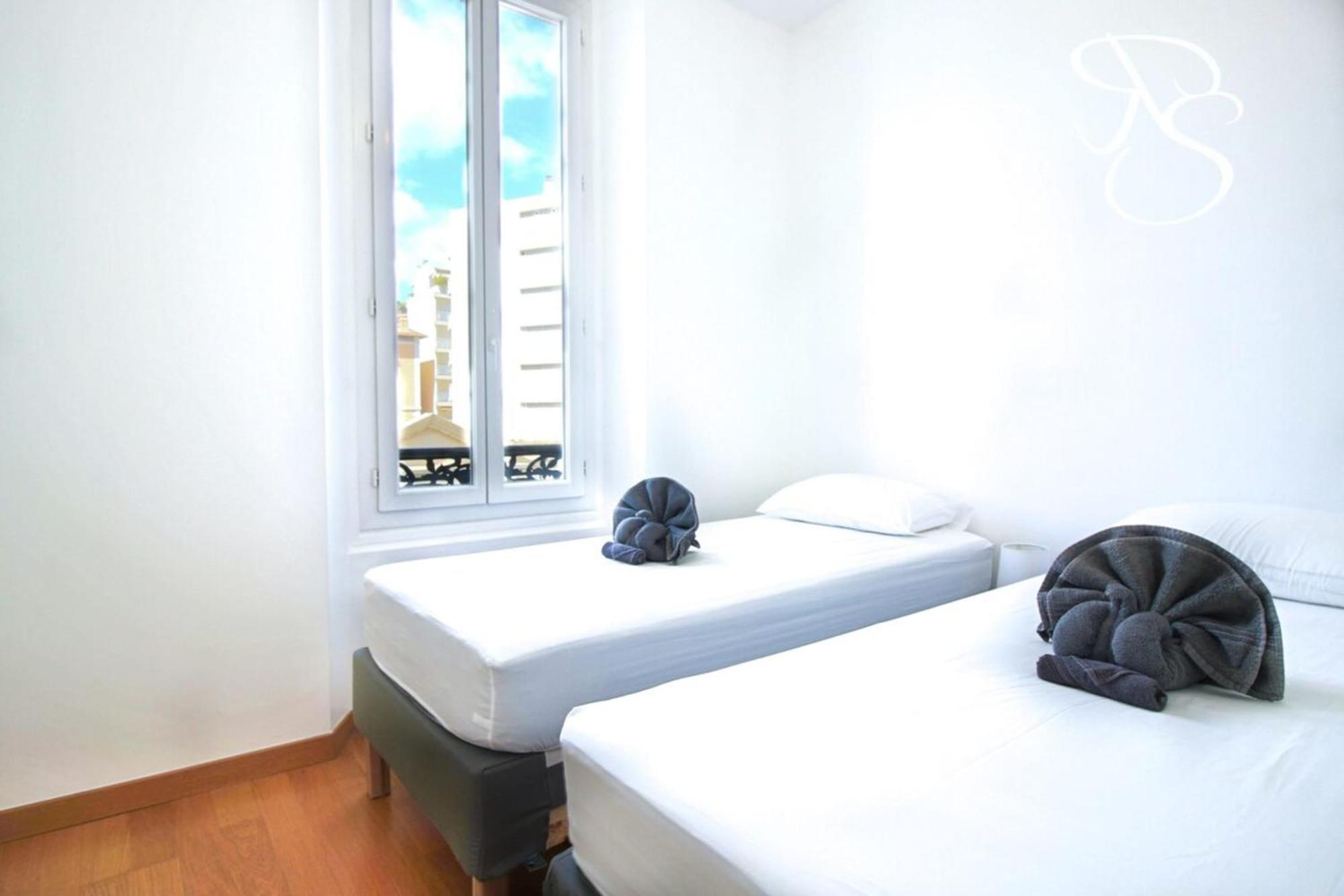 Appartement 3 Bedrooms With Sea View - 4 Min Palais & Beaches *