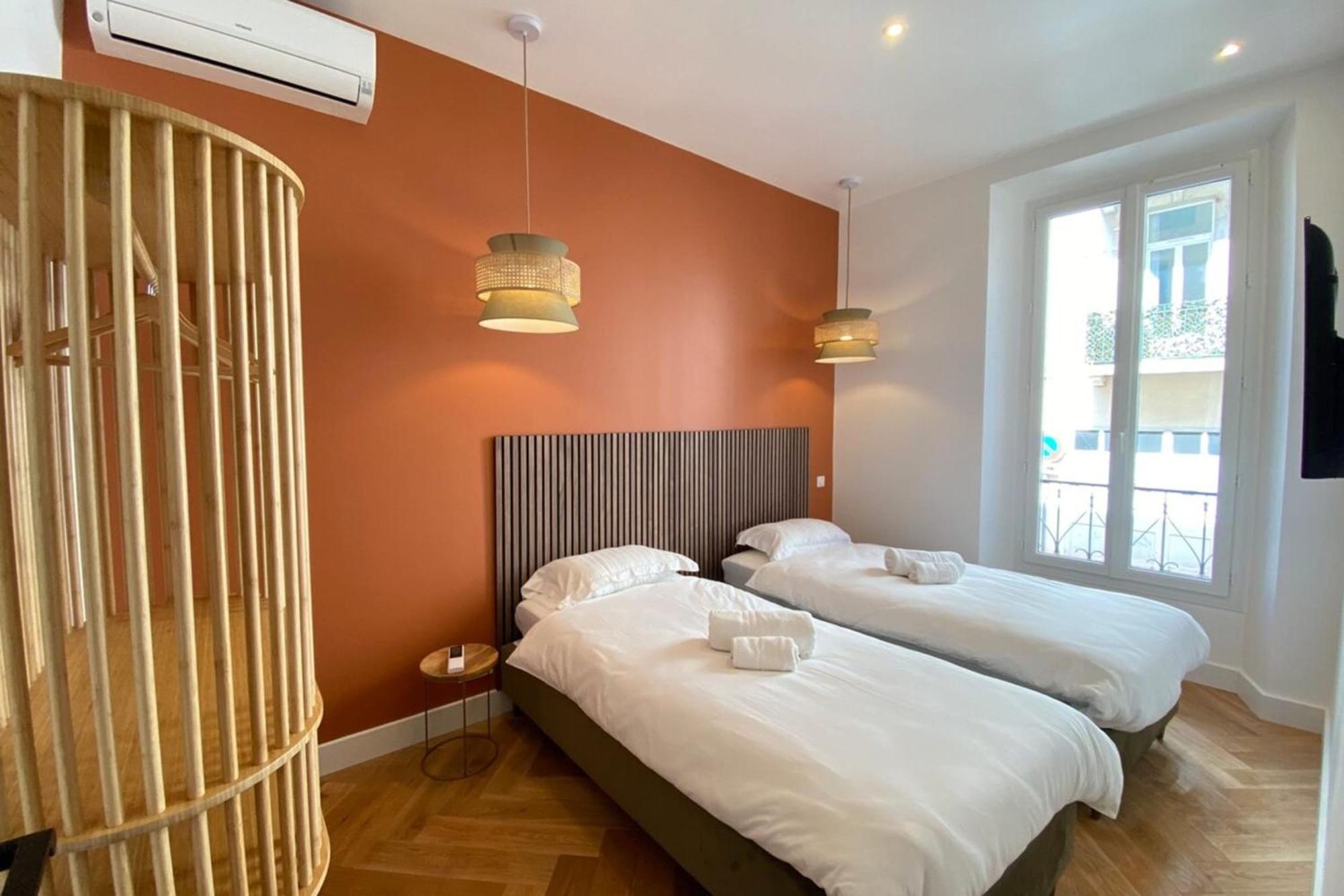 New In Forville With Balcony Apartment *