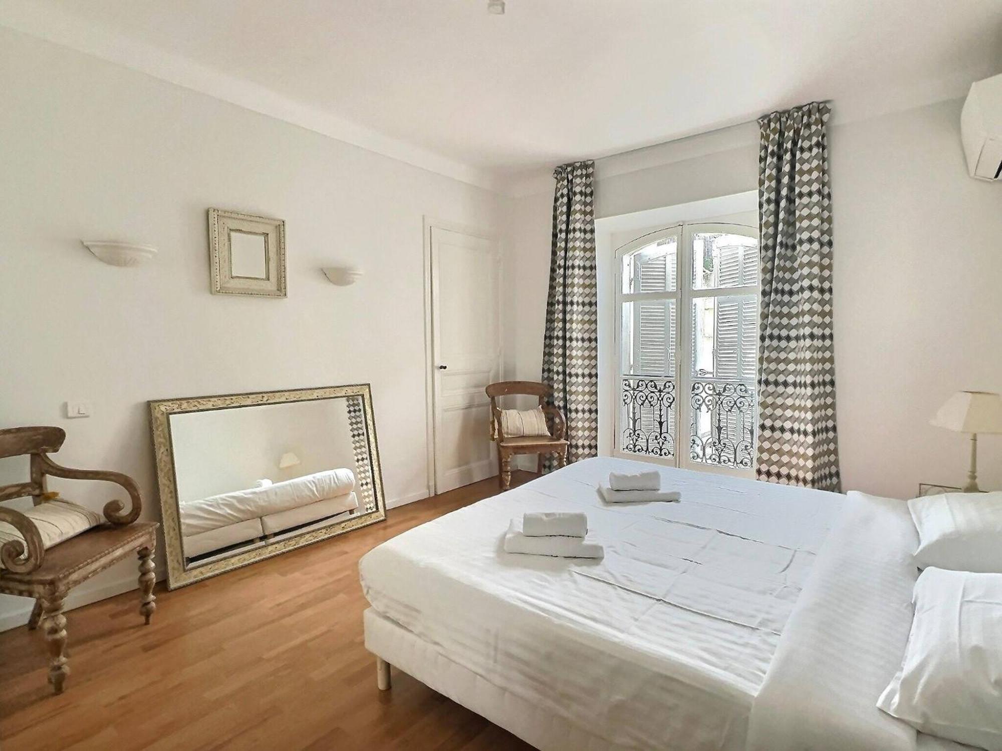 Nadia By Terry's Homes Cannes