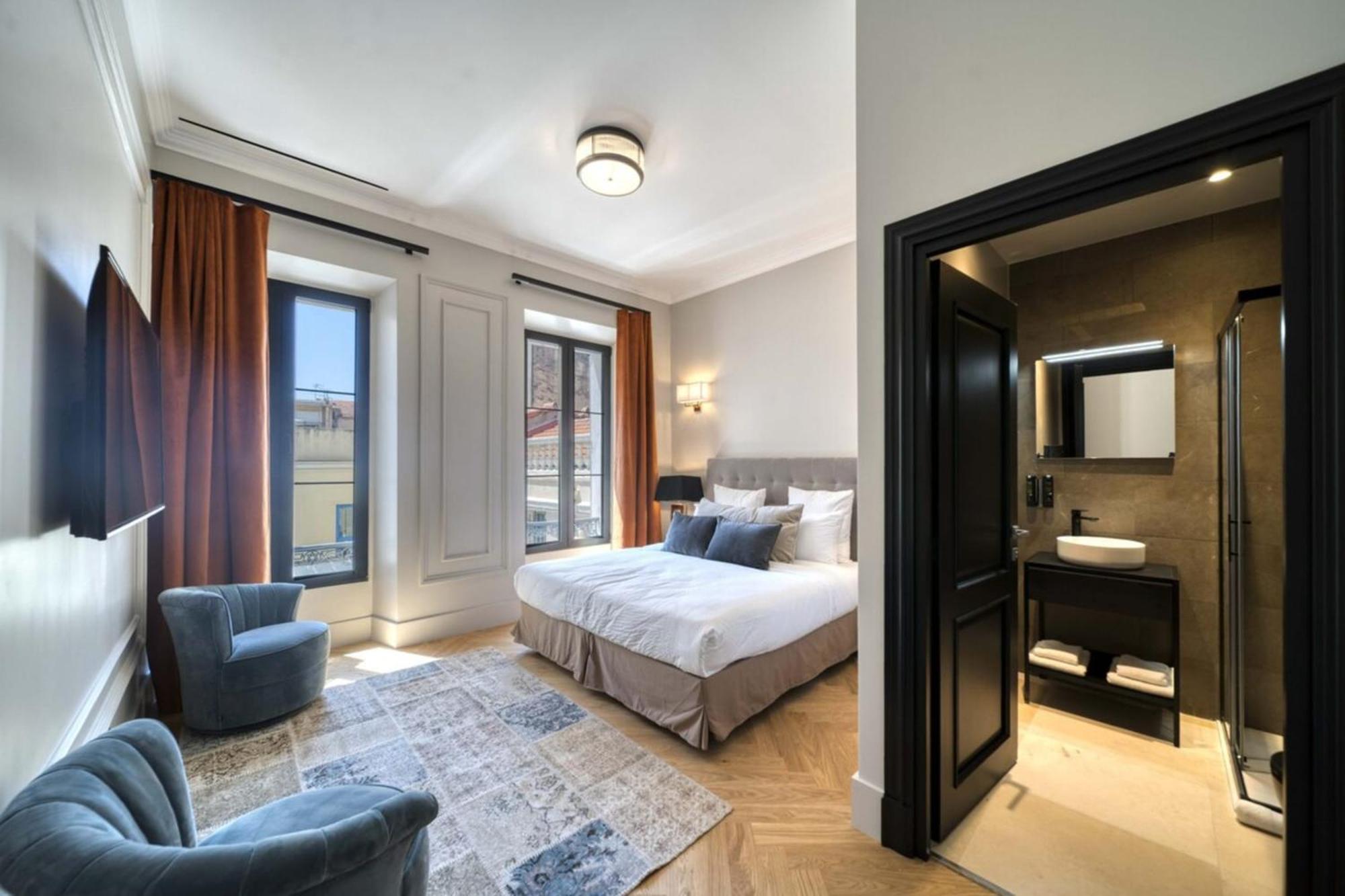 Marvellous 5 Bed Centre * Cannes
