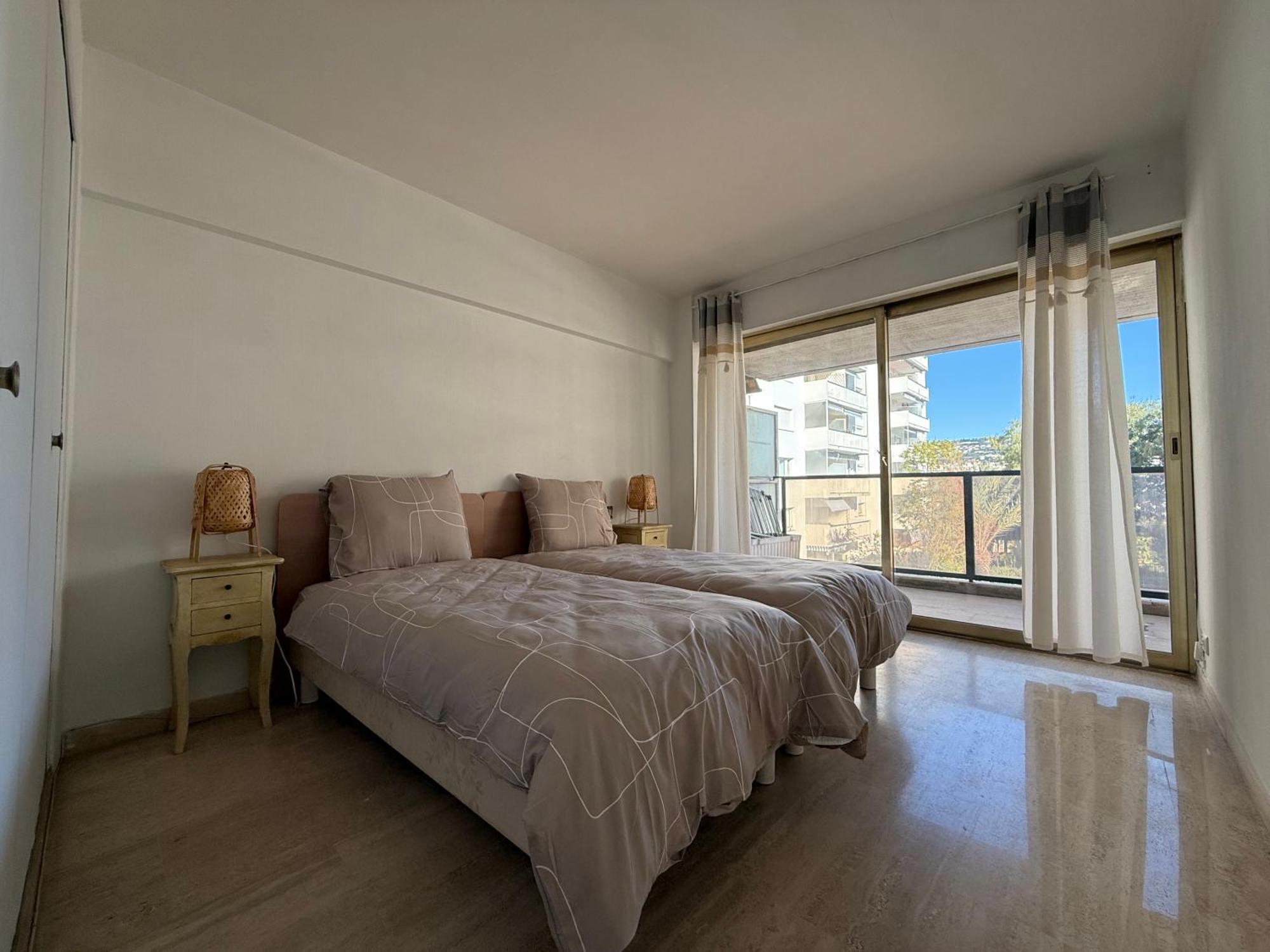 3 Pieces Vue Palm Cannes