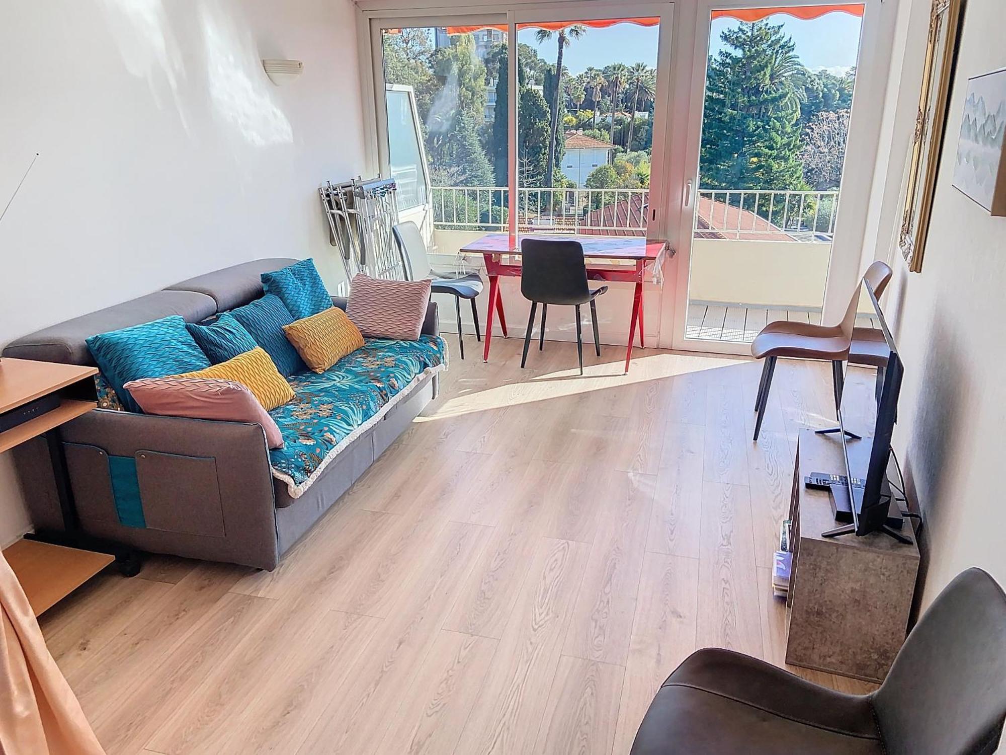 Apartment Superbe 2 Pieces 344l Jol