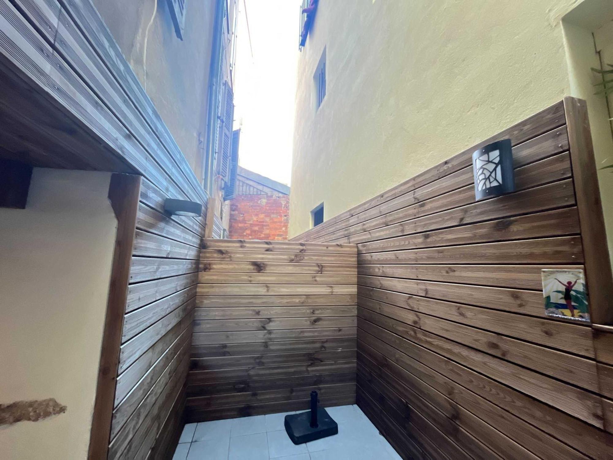 Apartment A076 4 Pers Et Terrasse Au Suquet Cannes