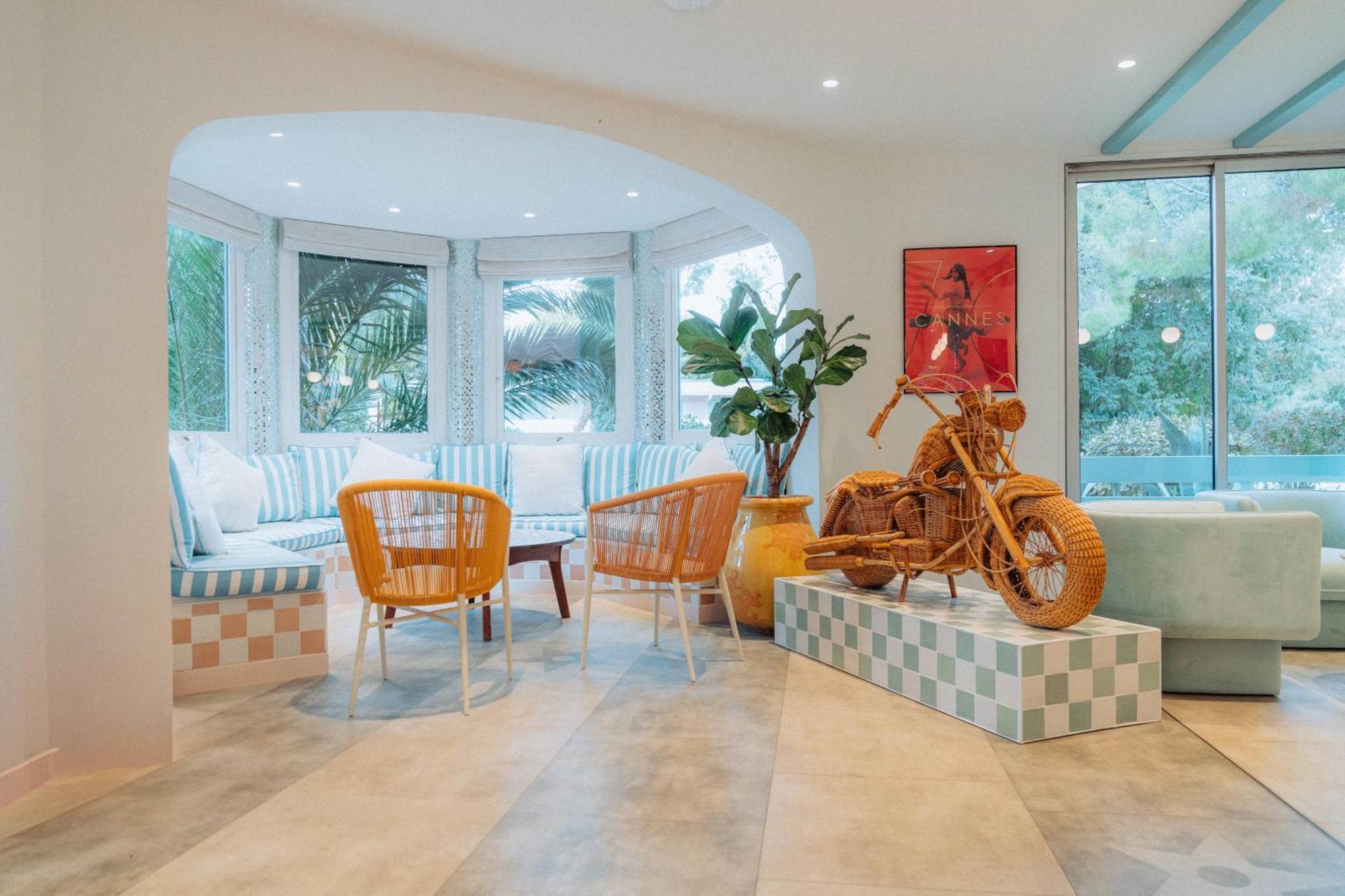 Kyriad - Mandelieu Hotel 3*