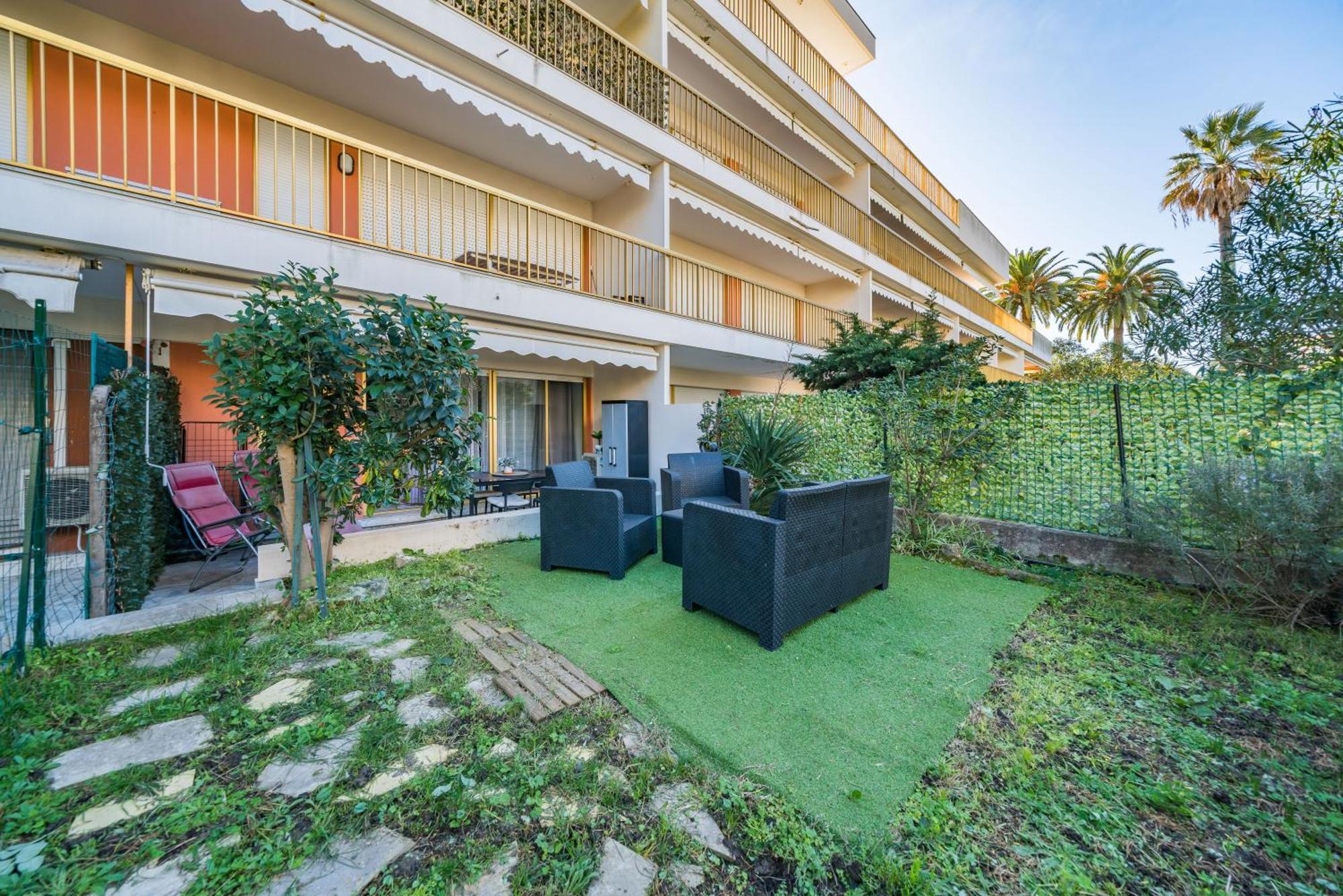 Avec Terrasse Et Jardin Arbore - 5 Min Hypercentre