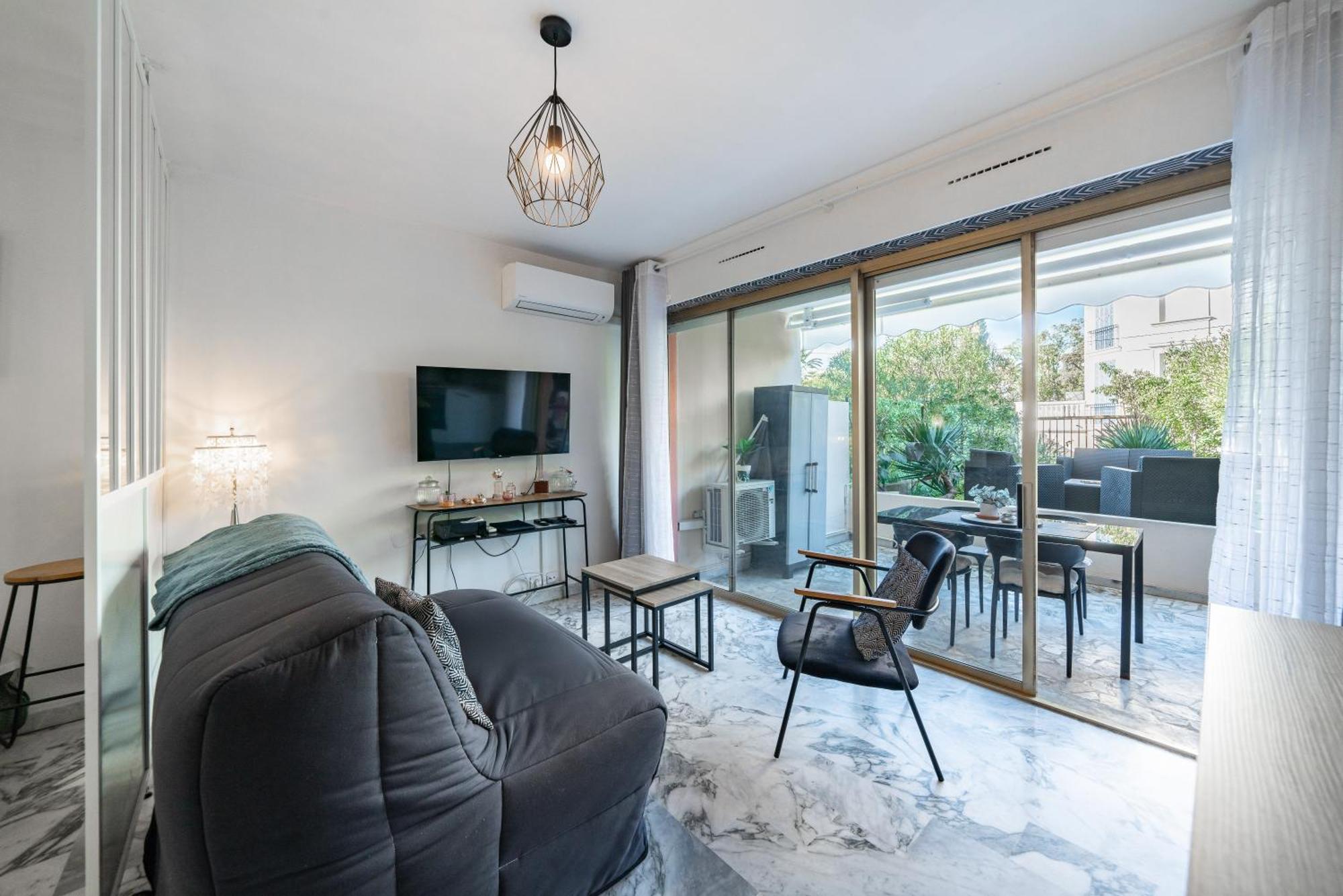 Avec Terrasse Et Jardin Arbore - 5 Min Hypercentre Cannes
