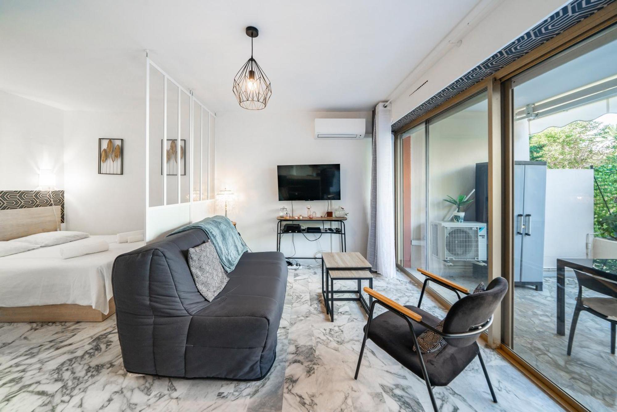 Avec Terrasse Et Jardin Arbore - 5 Min Hypercentre * Cannes