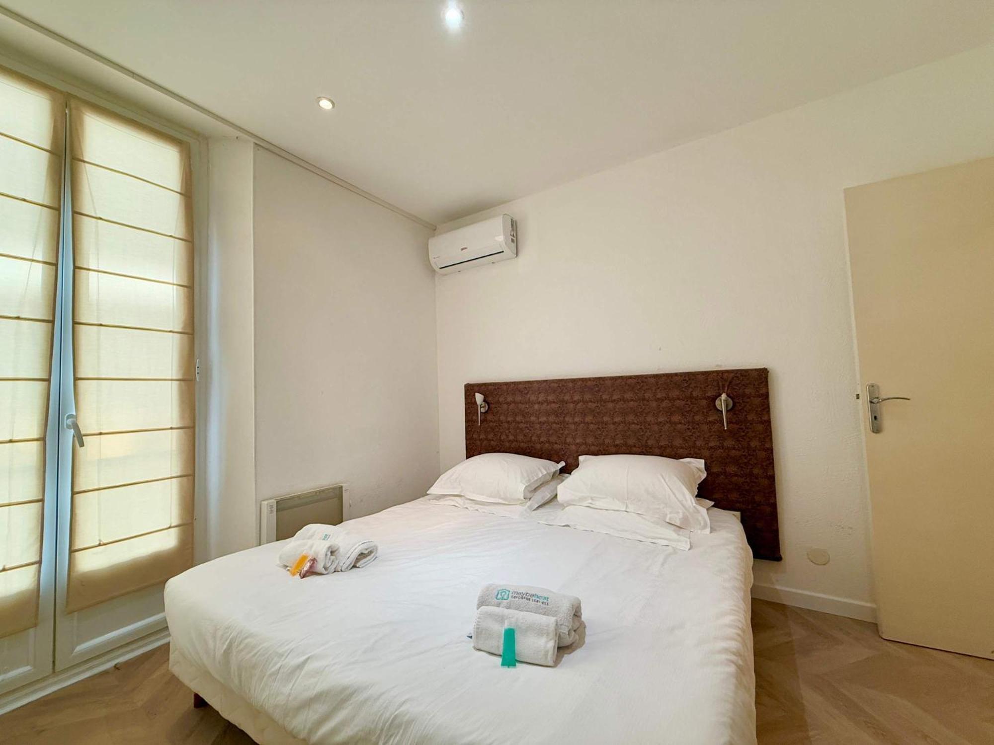 A025-appartement 2 - Carre D'or-hyper Centre