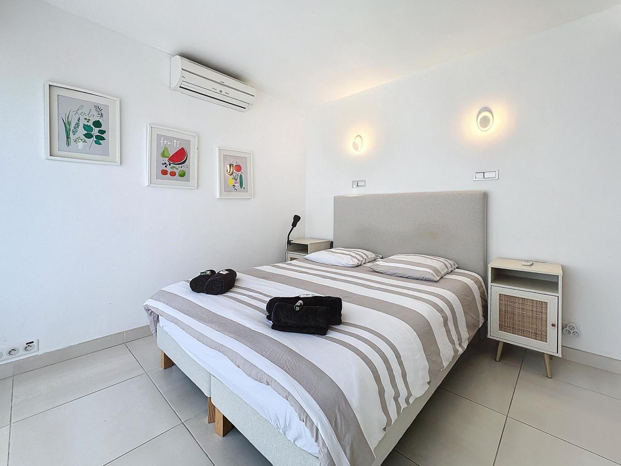 57m2 - 2 Chambres, Terrasse, Croisette-martinez * Cannes