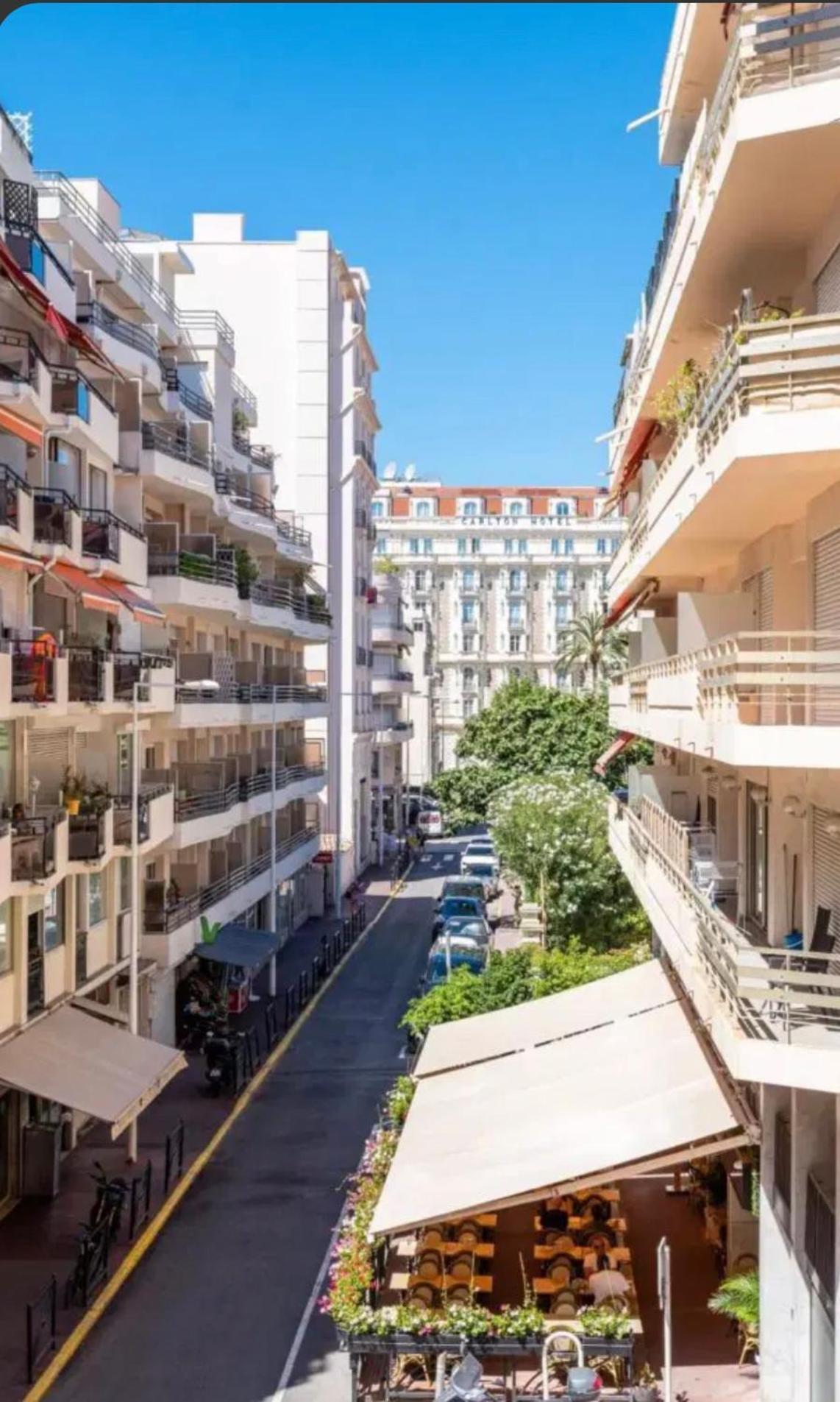 Apartment Luxueux 110m Colle Au Prestigieux Le Martinez Cannes