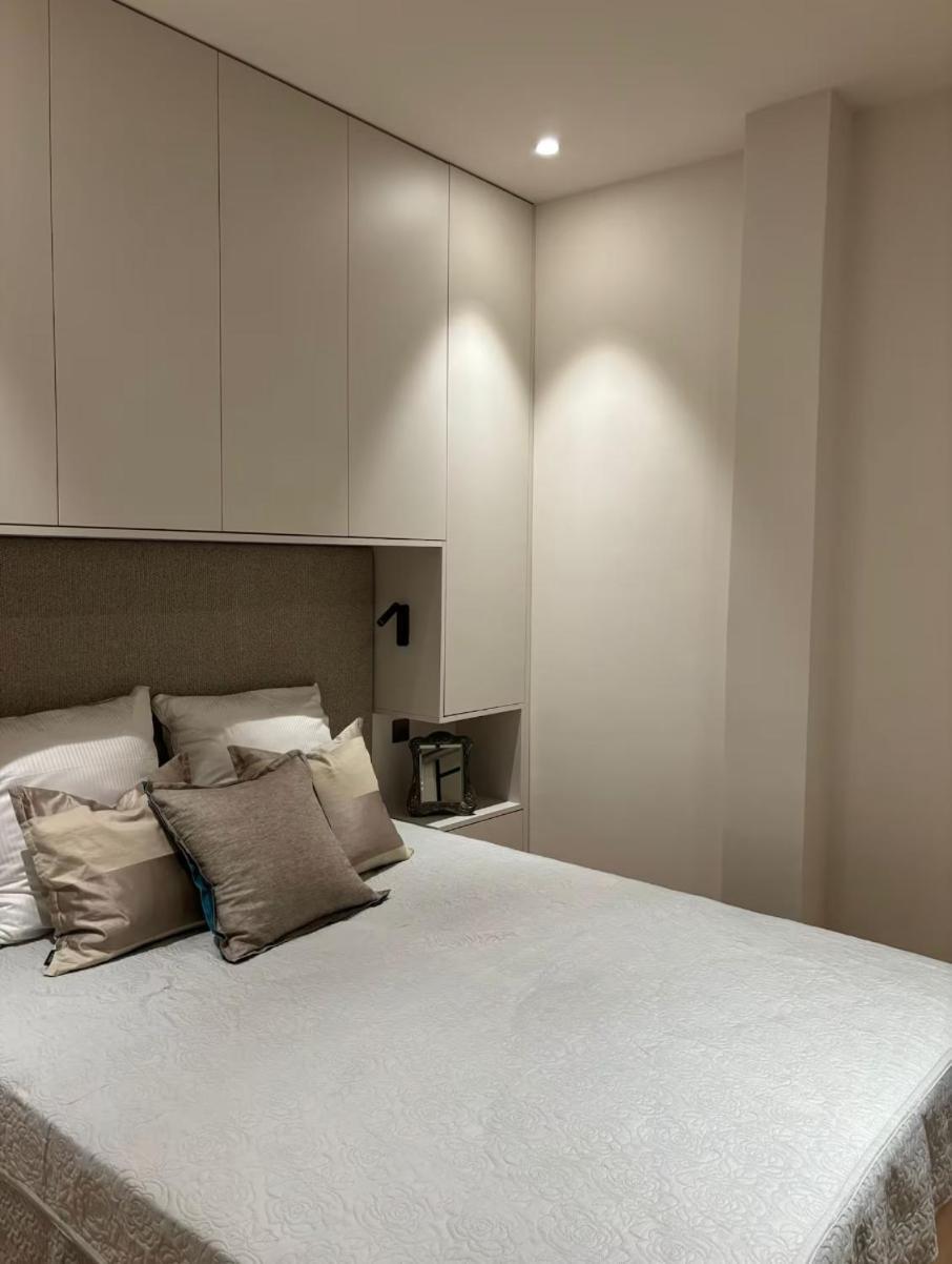 1 Bedroom - M1 Apartment *