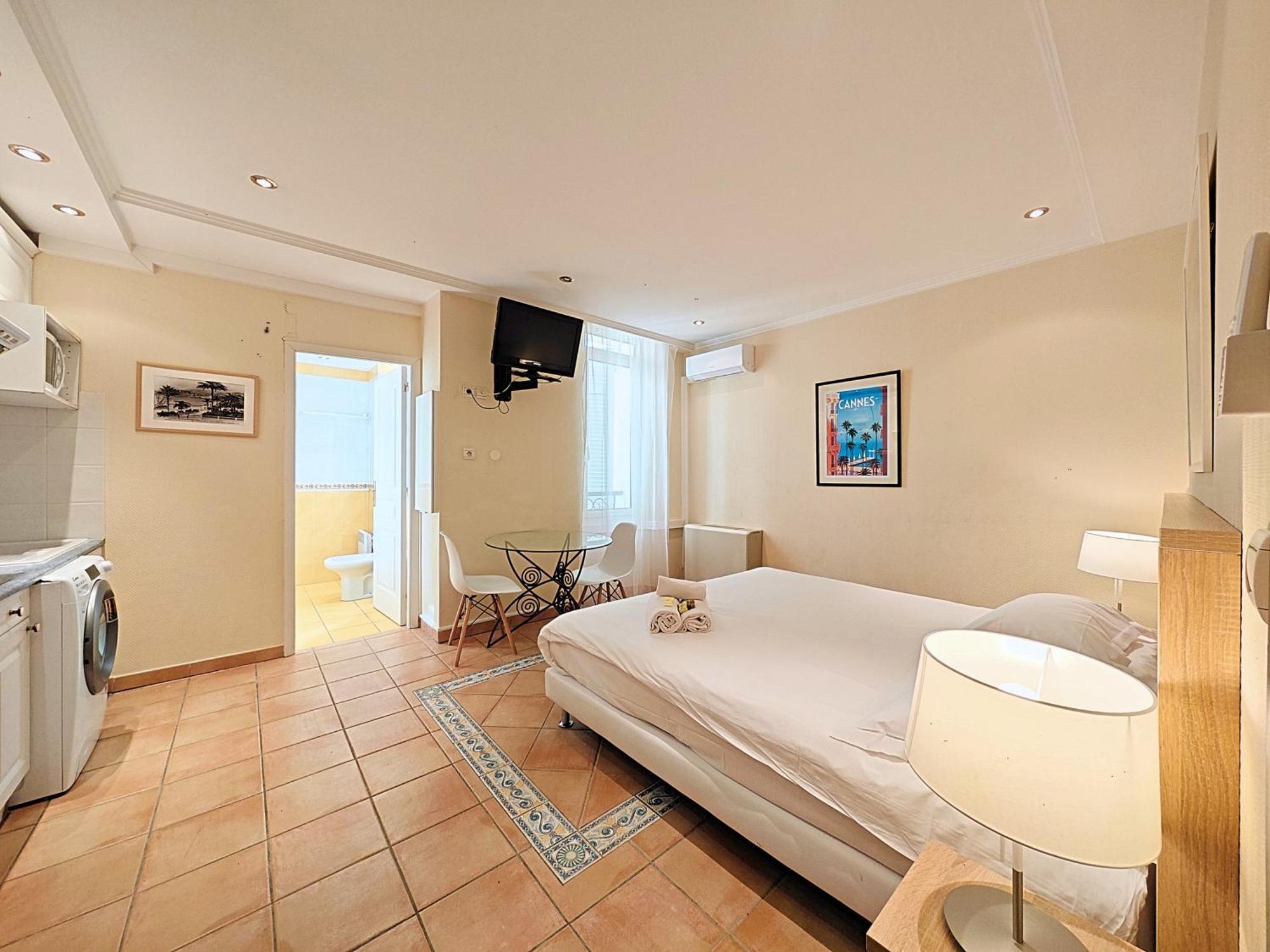 Viva Riviera Commandant Andre Apartment