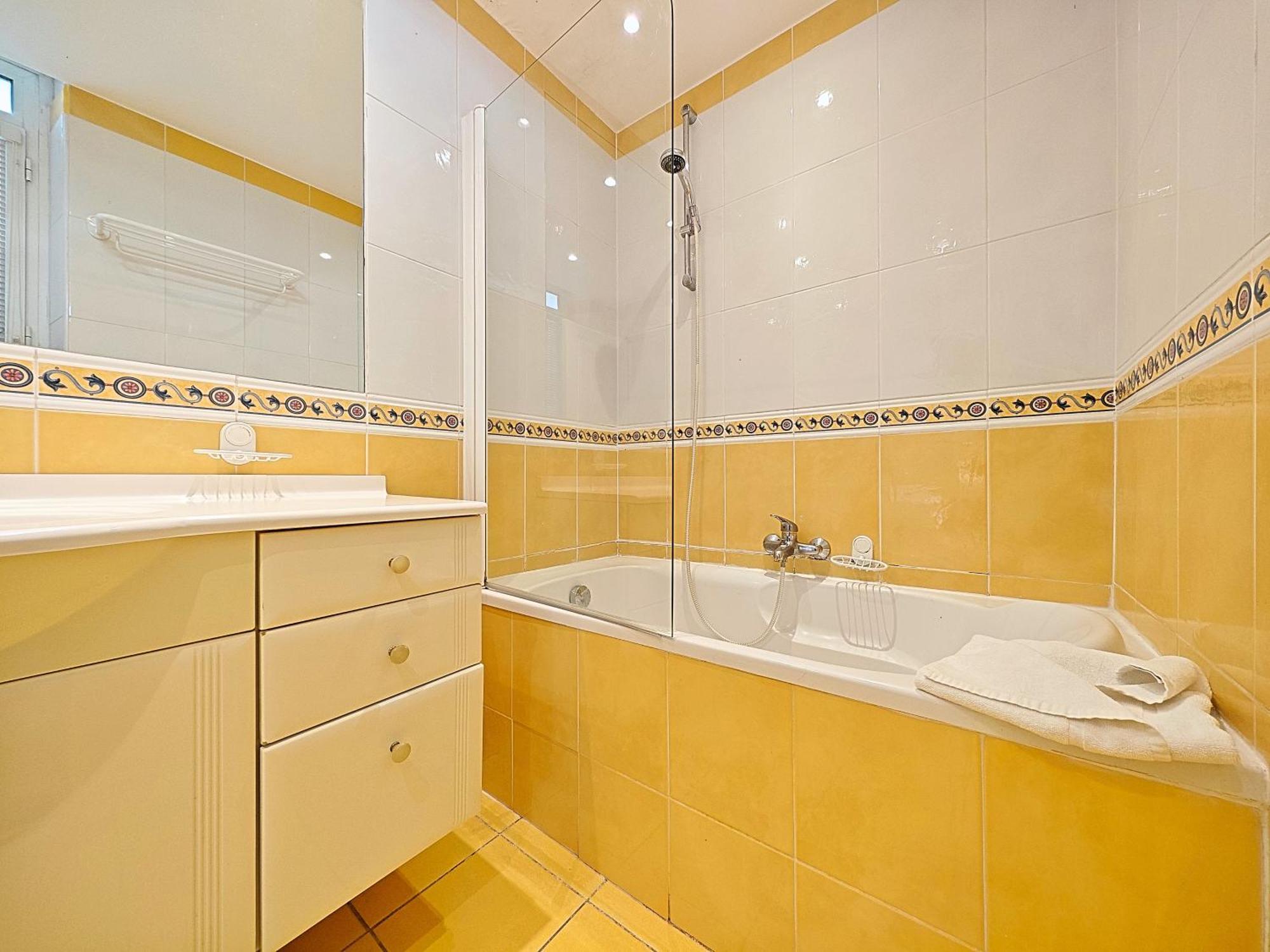 Apartment Viva Riviera Commandant Andre Cannes