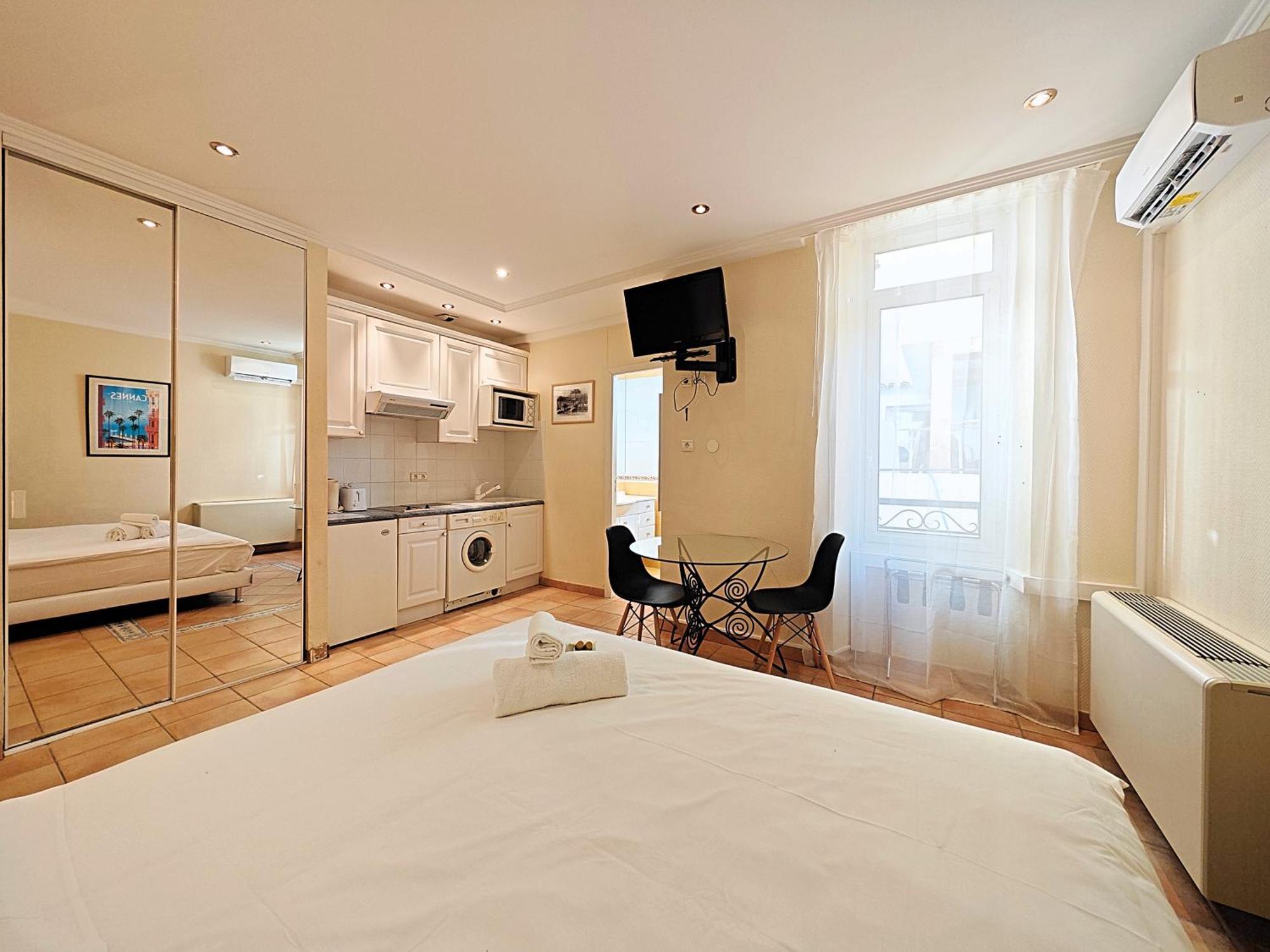 Apartment Viva Riviera Commandant Andre Cannes