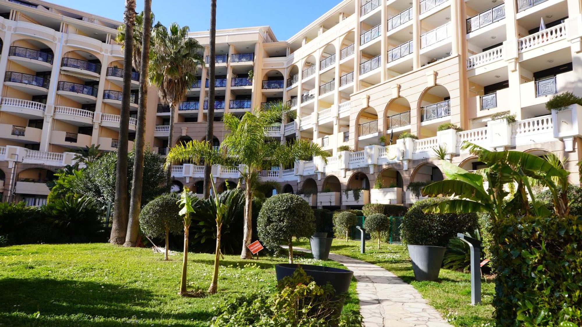 Appartement 556, Vue Et Piscine By Palmazur