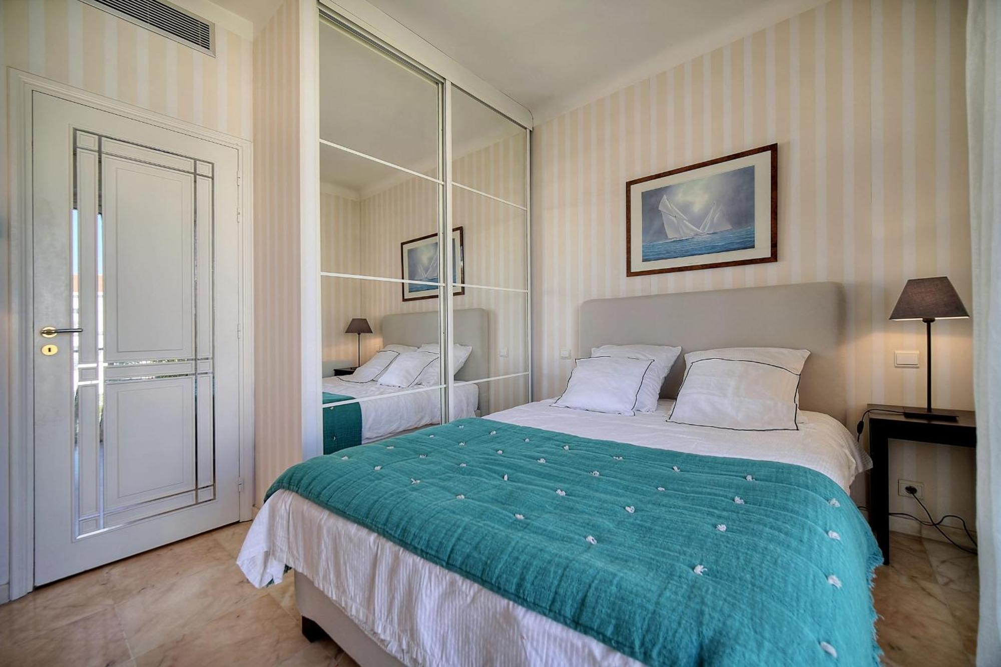 Ref 1482 - Back Croisette - For Rent Apartment Cannes
