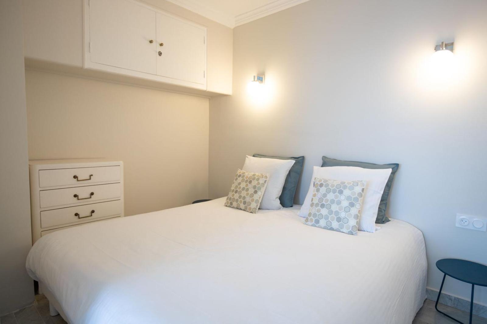 Appartement One Bedroom With Beautiful Sea View *
