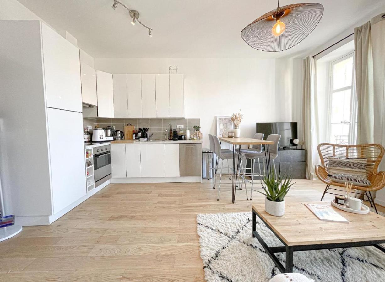 Les Mimosas Apartment