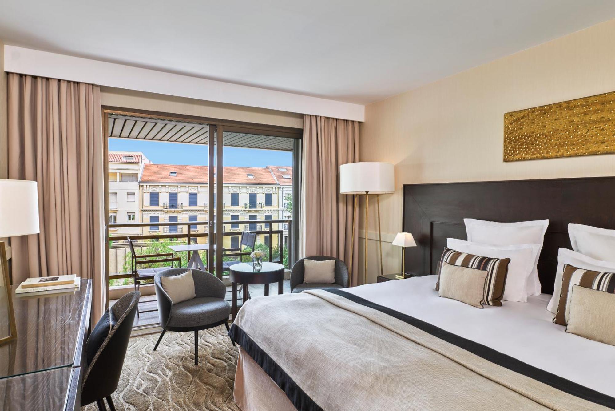 Barriere Le Gray D'albion Hotel