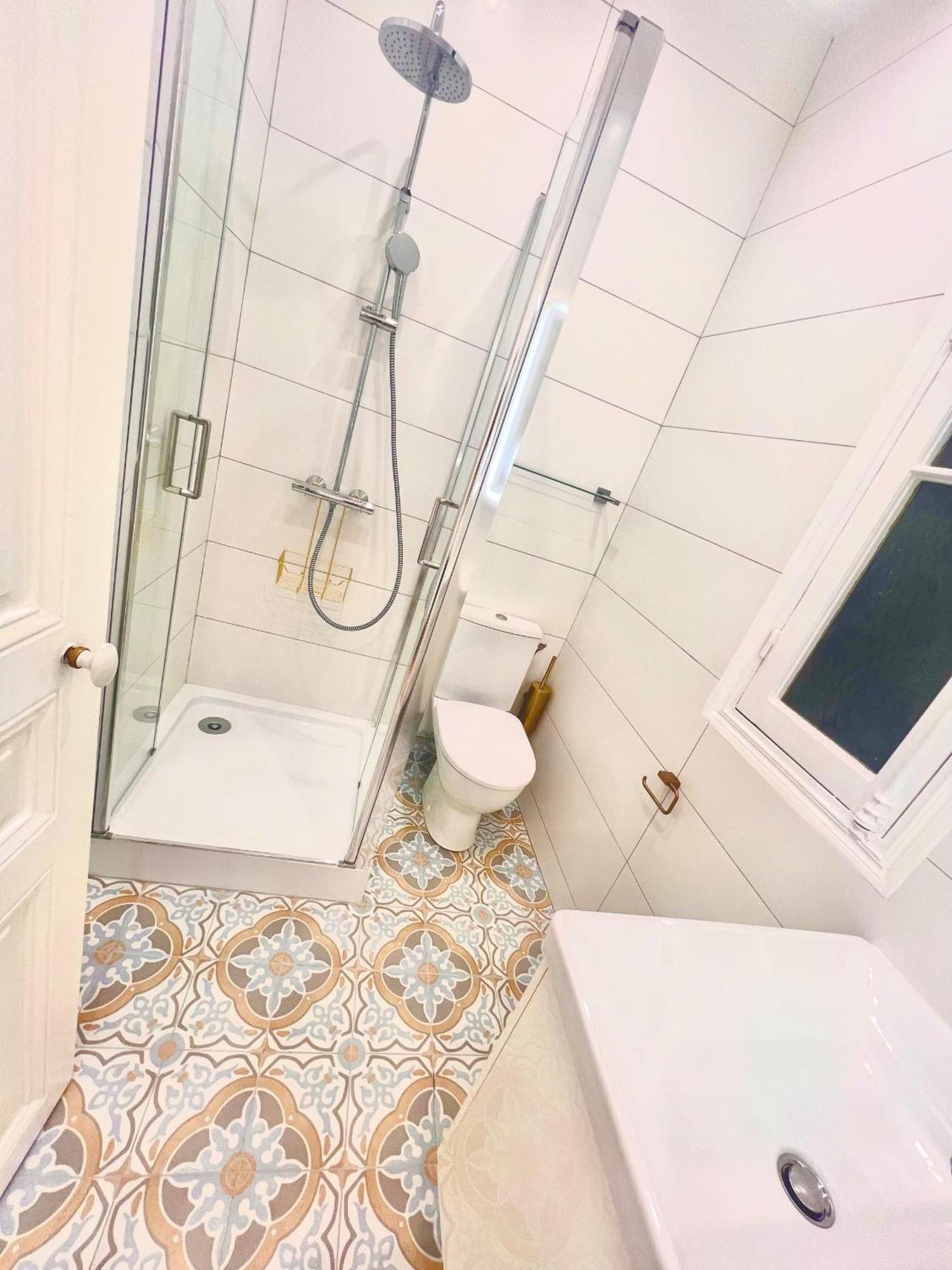 Exceptionnel 4 Pieces Balcon Carre D Or A3b129 Appartement