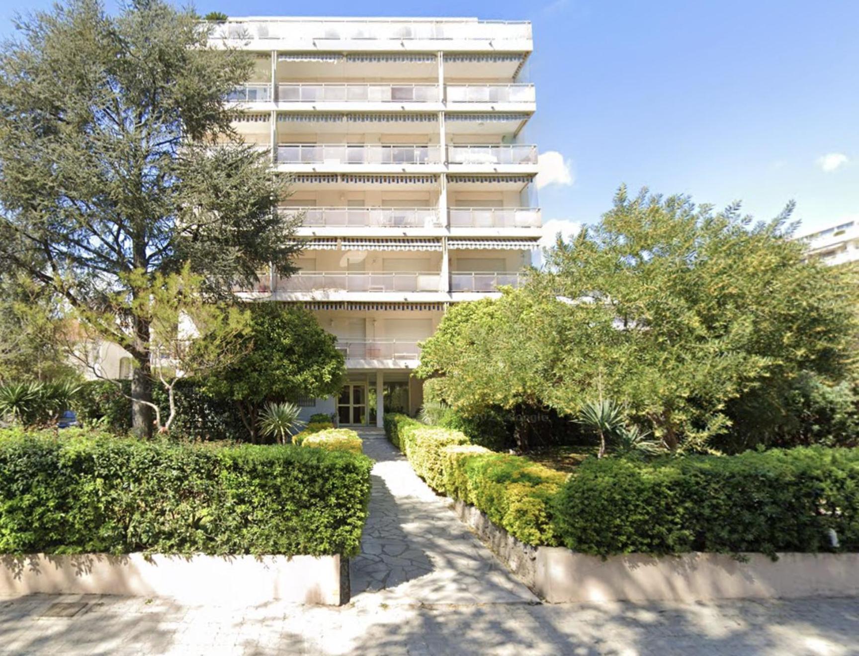 Apartment Penthouse 2-bedroom With 360º Views And Parking Cannes