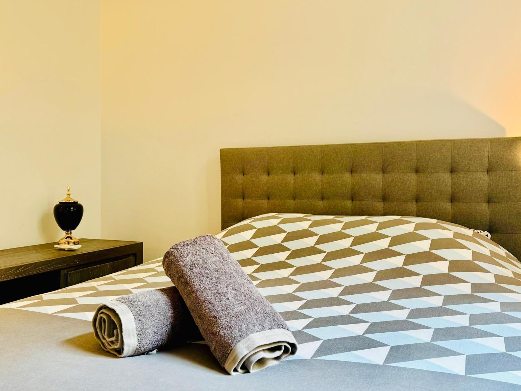 Apartment Superbe - Centre -proche Palais Des Festivals Et Plages *