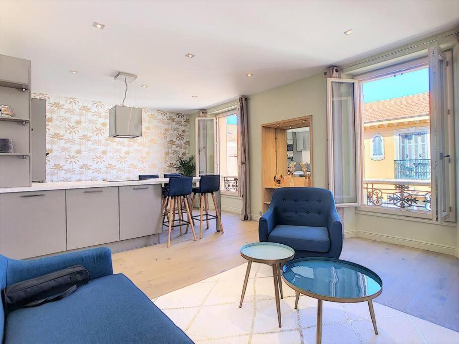 Apartment Le Spectaculaire Moderne Et Raffine, Idealement Situe A Deux Pas Du Palais Et Plages *