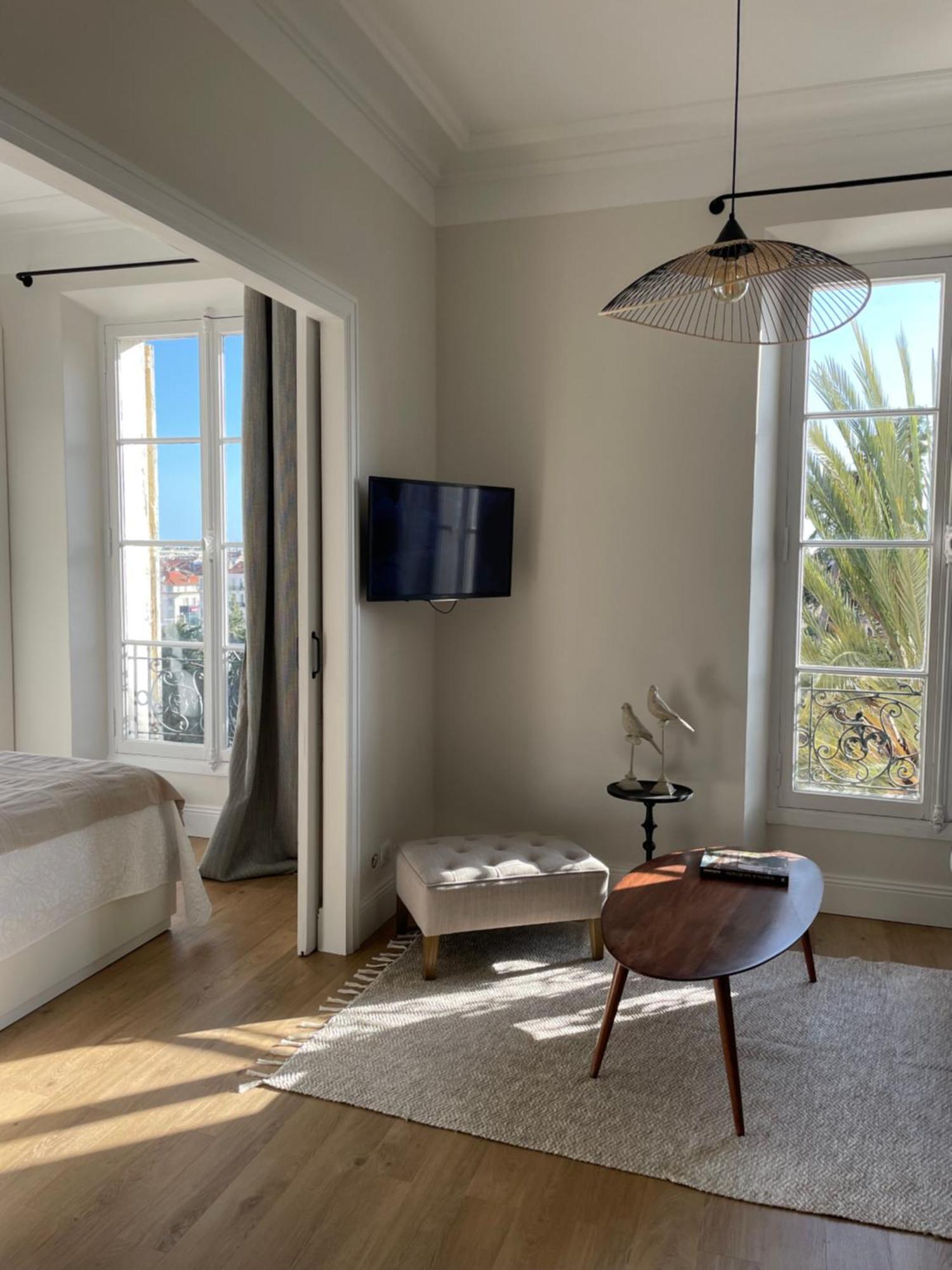 Superbe T2 Climatise Au Centre + Parking Apartment