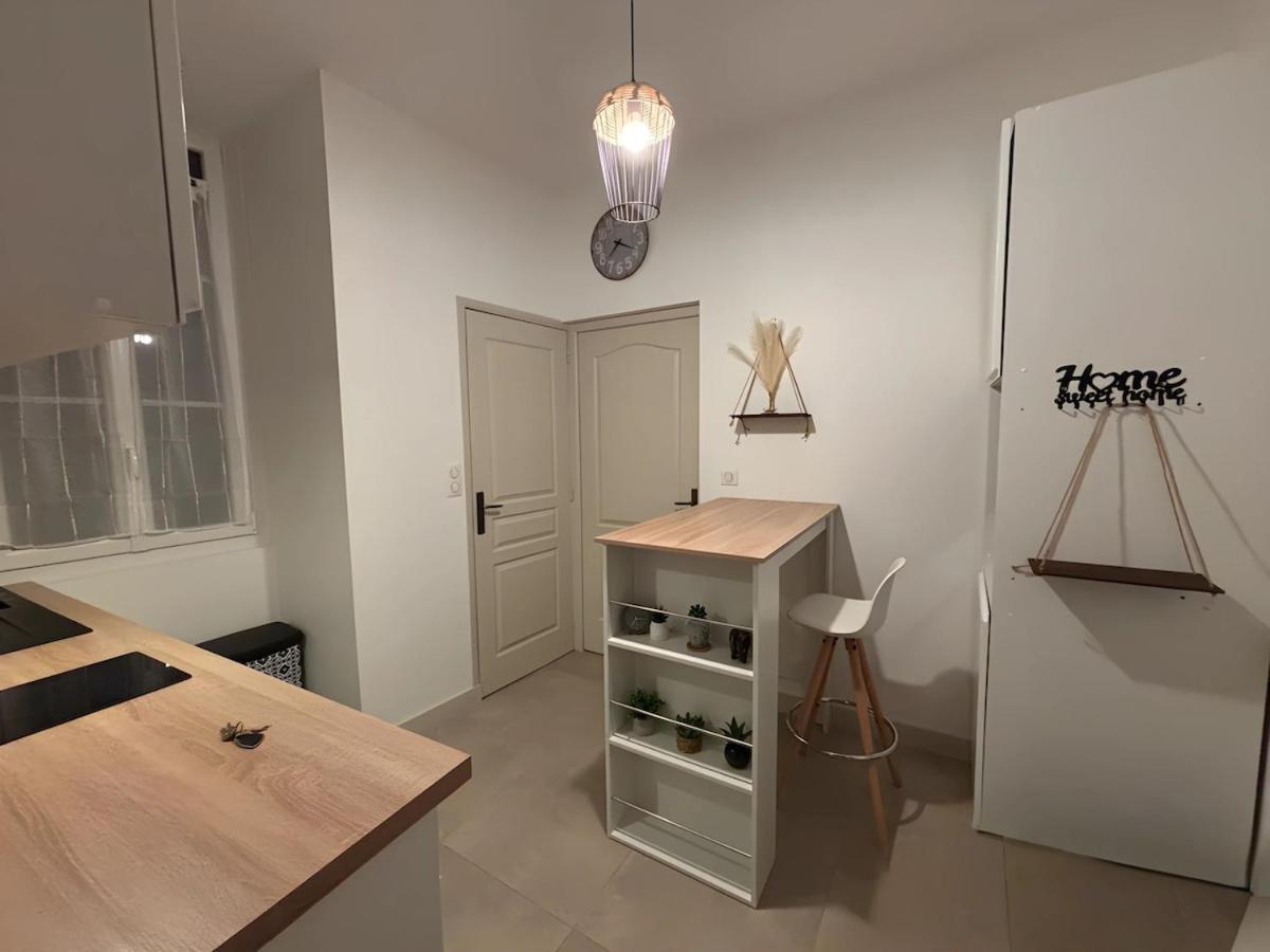 Cosy In Apartment *