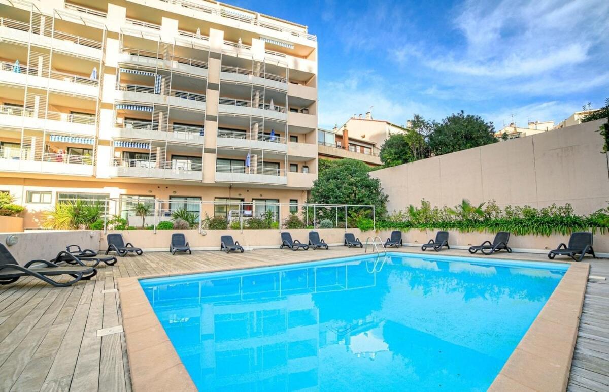 Rio - 200 M Plages - App 6pers- Climatise, Terrasse, Piscine, Parking * Cannes