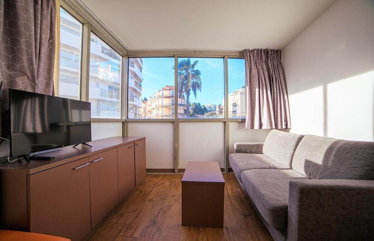 Rio - 200 M Plages - App 6pers- Climatise, Terrasse, Piscine, Parking Apartment *