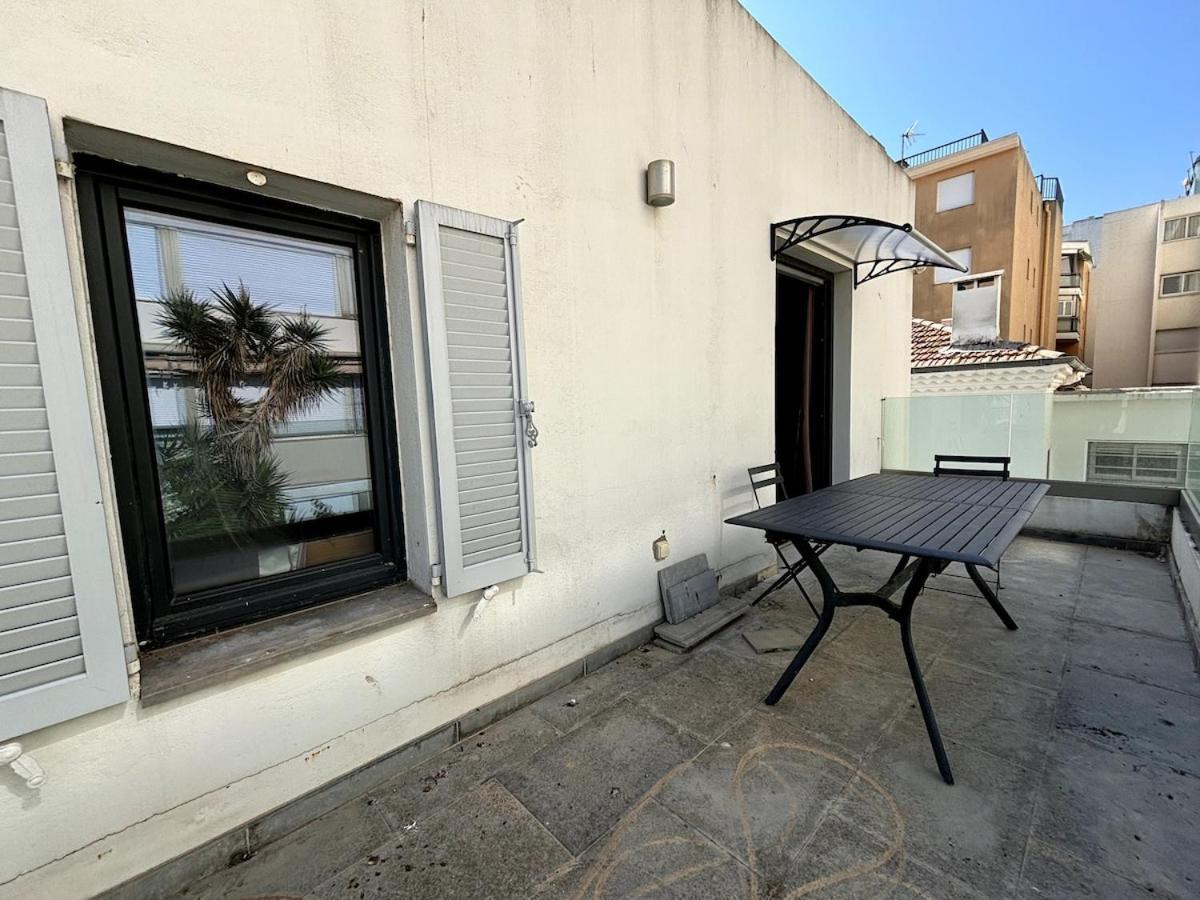 Apartment 70m2, 2 Pour 4 Pers Avec Terrasses A 200m Des Plages, Palmbee Cannes