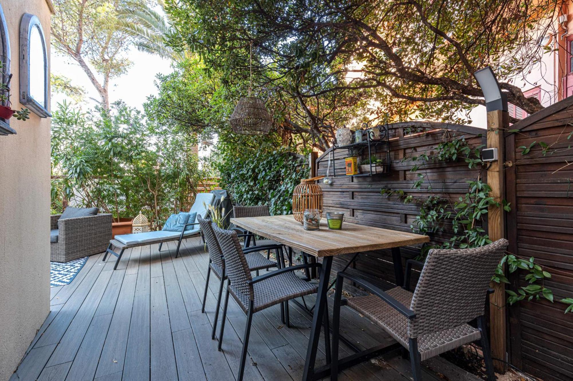 Apartment Atypical Old Town In Large Terrace