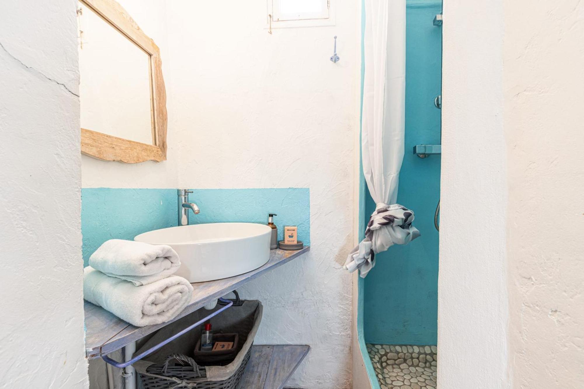 Atypical Old Town In Large Terrace Apartment Cannes