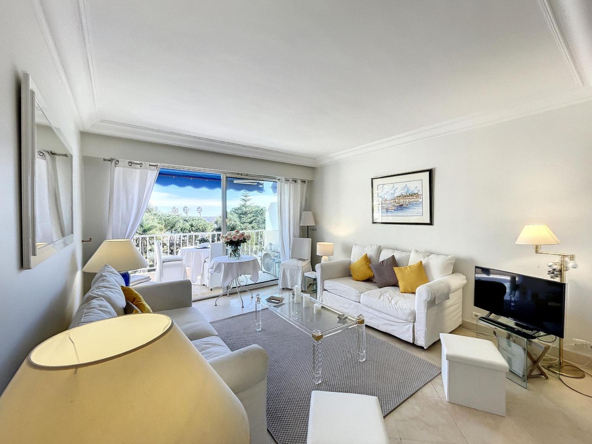 Emplacement Ideal, Terrasse Vue 321l Seb Cannes