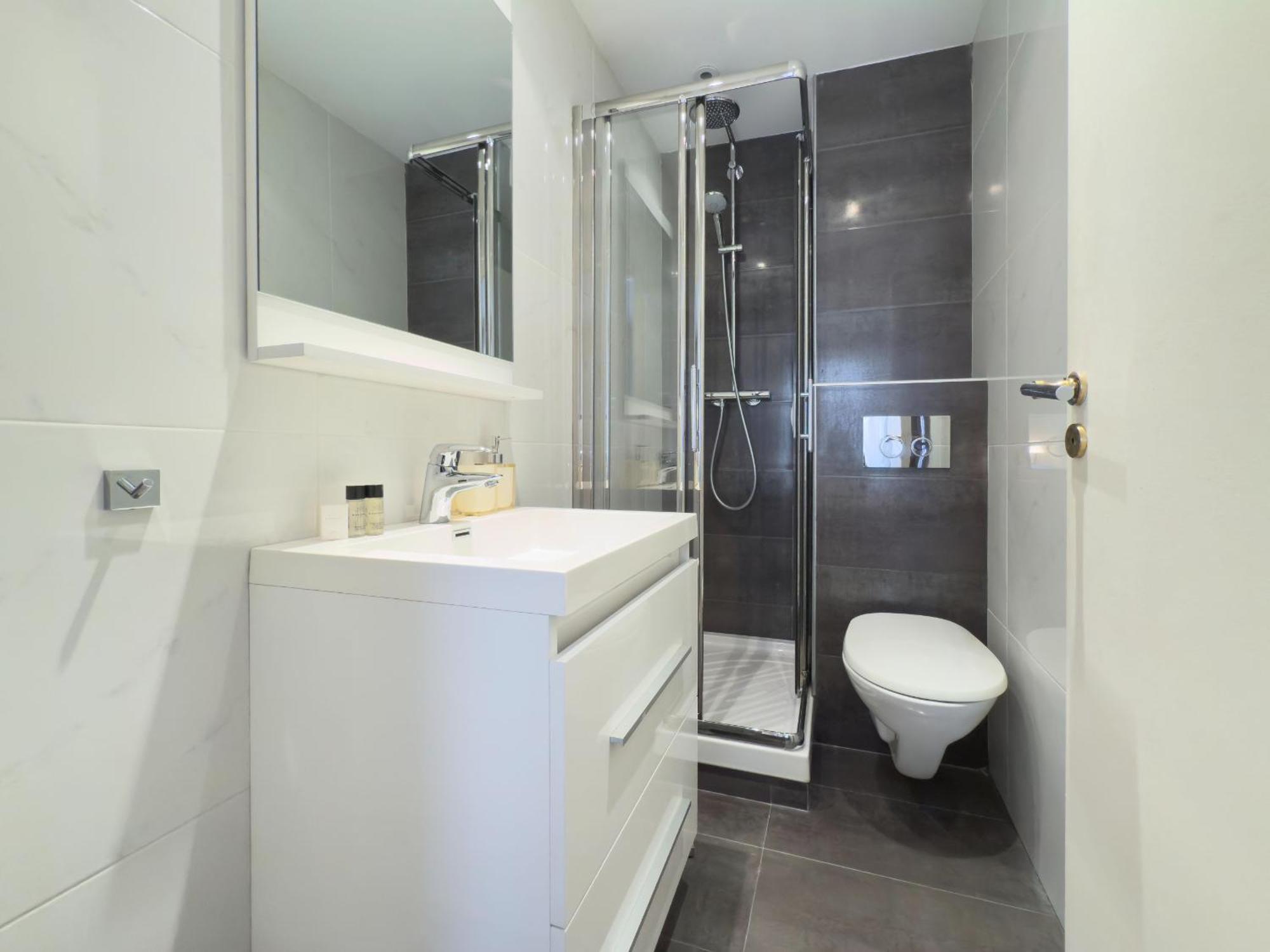 The Artist By Winsome Destination Apartment Cannes