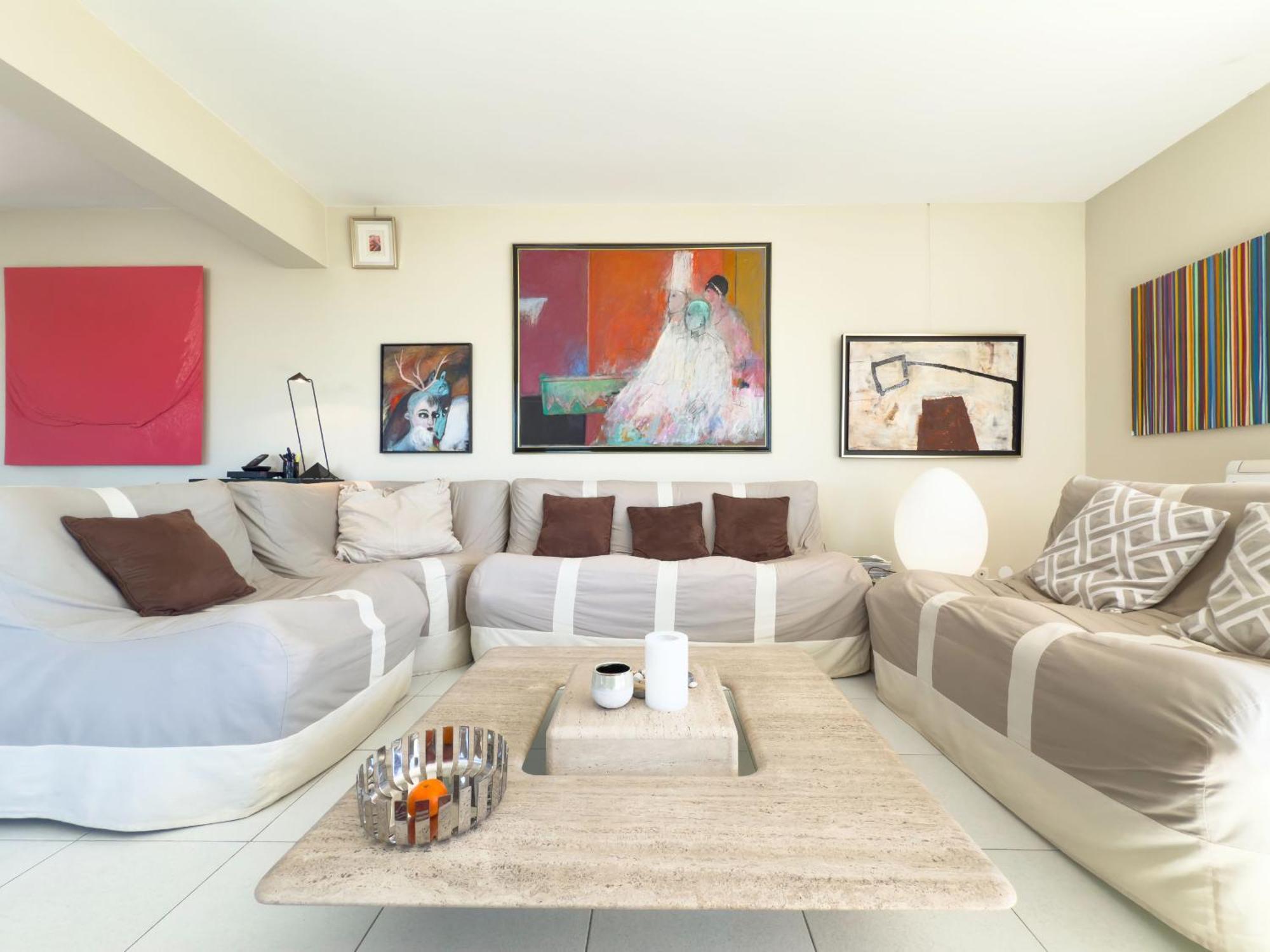 Apartment The Artist By Winsome Destination *