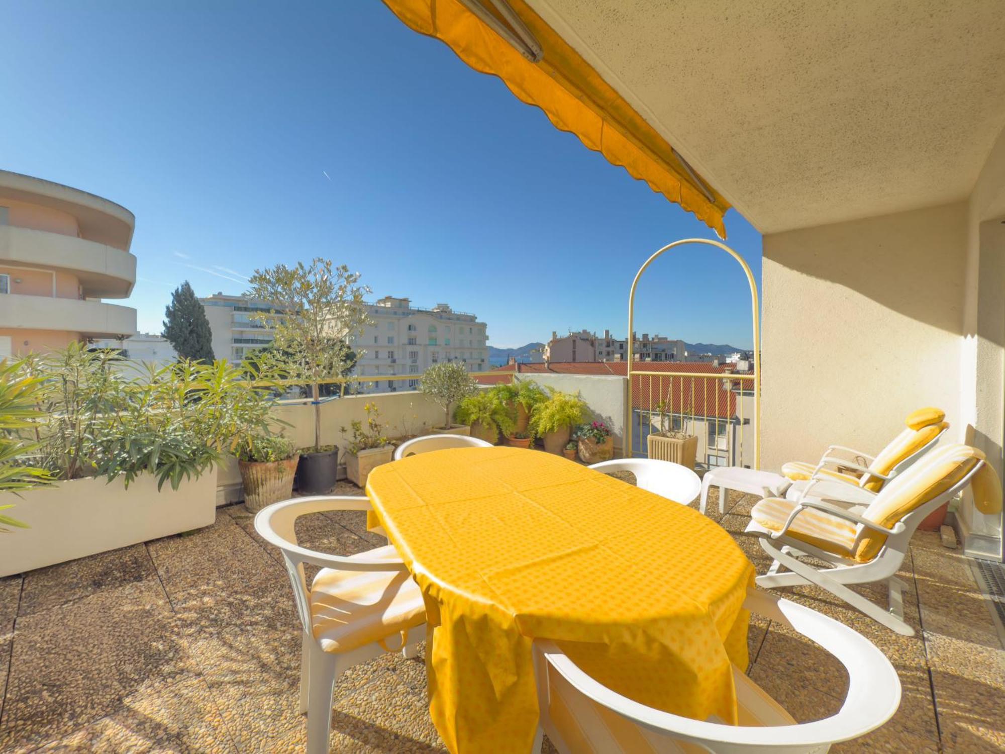 Apartment The Artist By Winsome Destination
