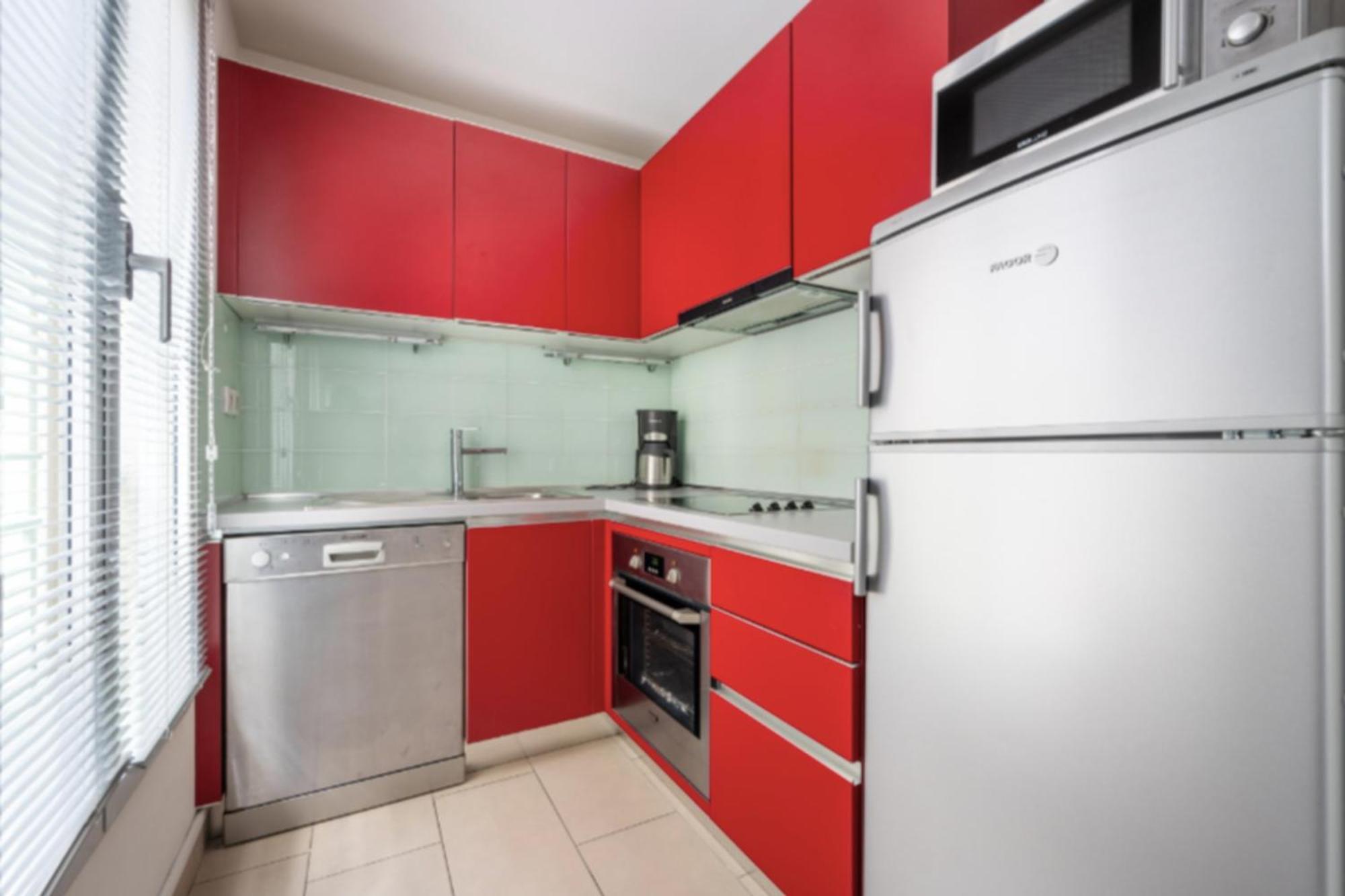 Apartment 39m In Downtown