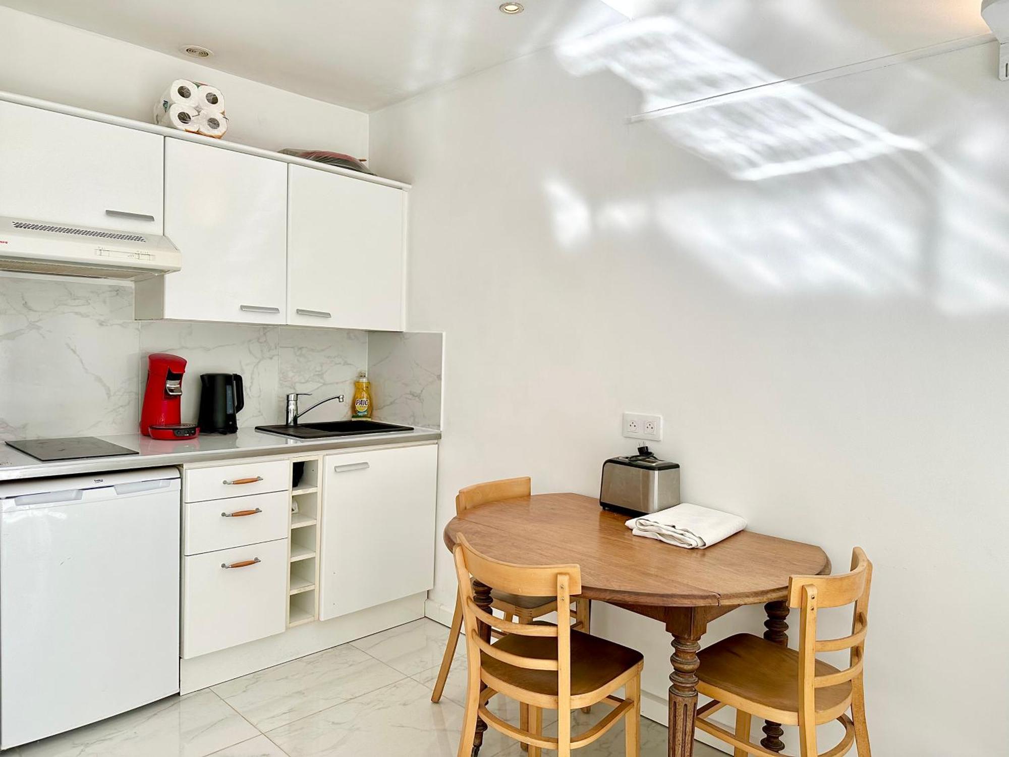 Centre Apartment *