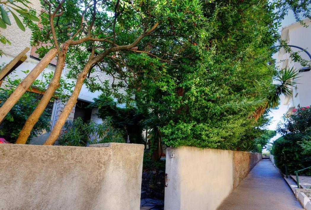 Picaud - 50m From Beachfront, Patio, Aircon
