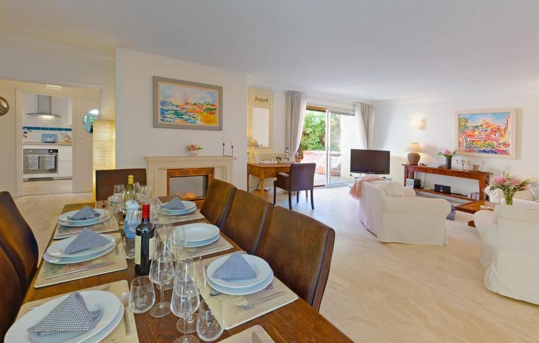 Picaud - 50m From Beachfront, Patio, Aircon Vakantiehuis