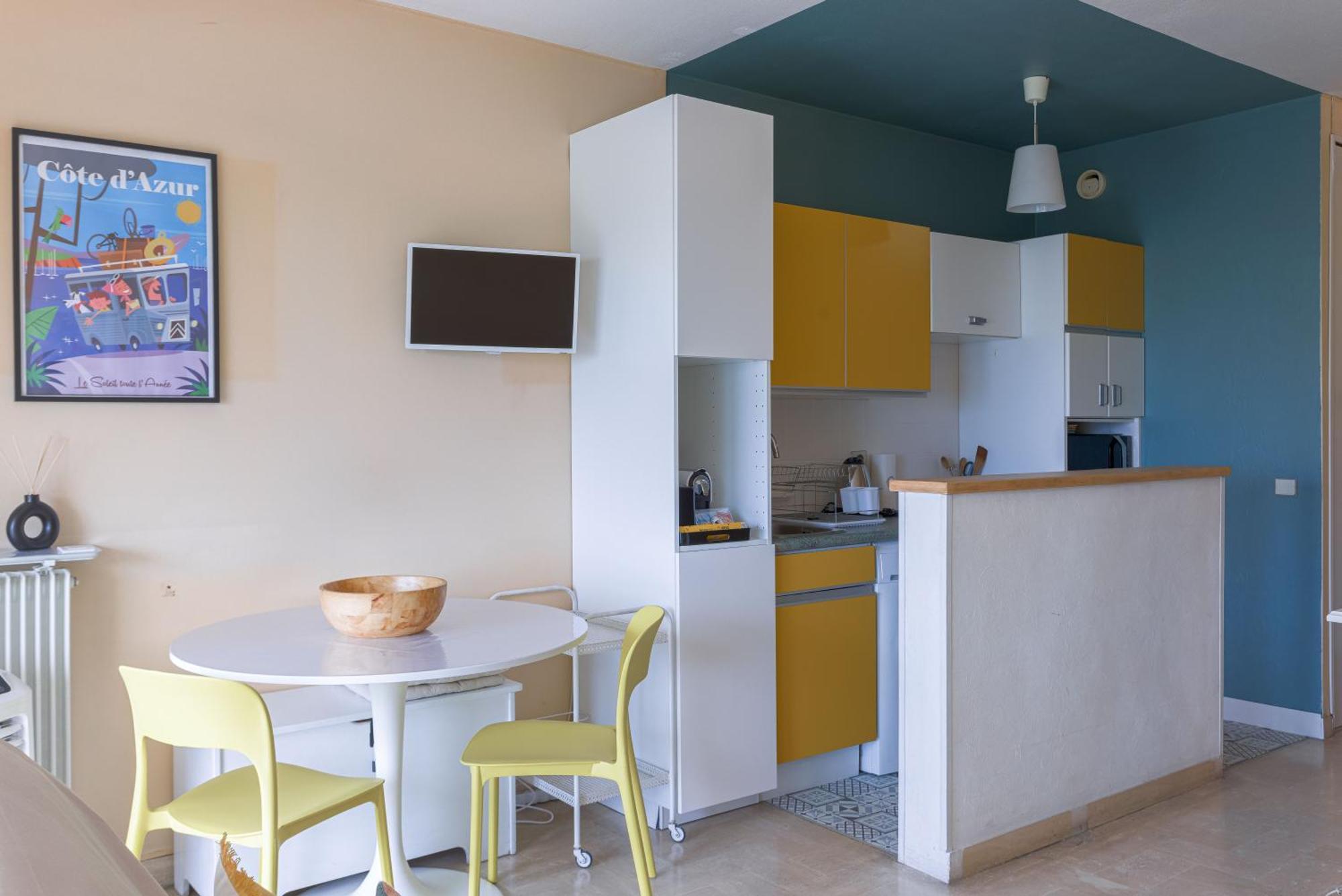Apartment Terrasse De Timily - Vue Mer, Plage, Clim, Parking Cannes