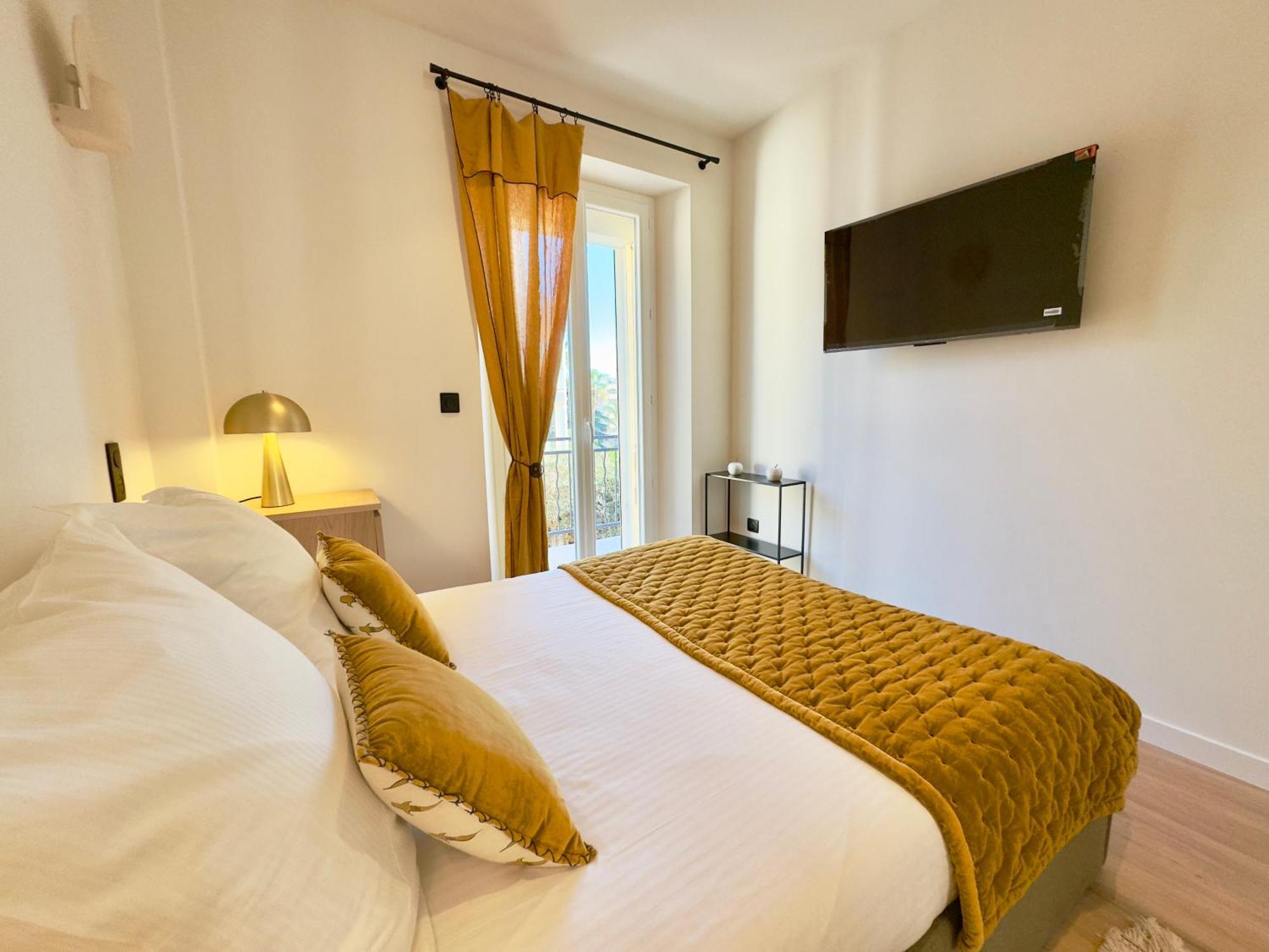 Tres Bel Entierement Renove - 2mn Croisette Apartment Cannes