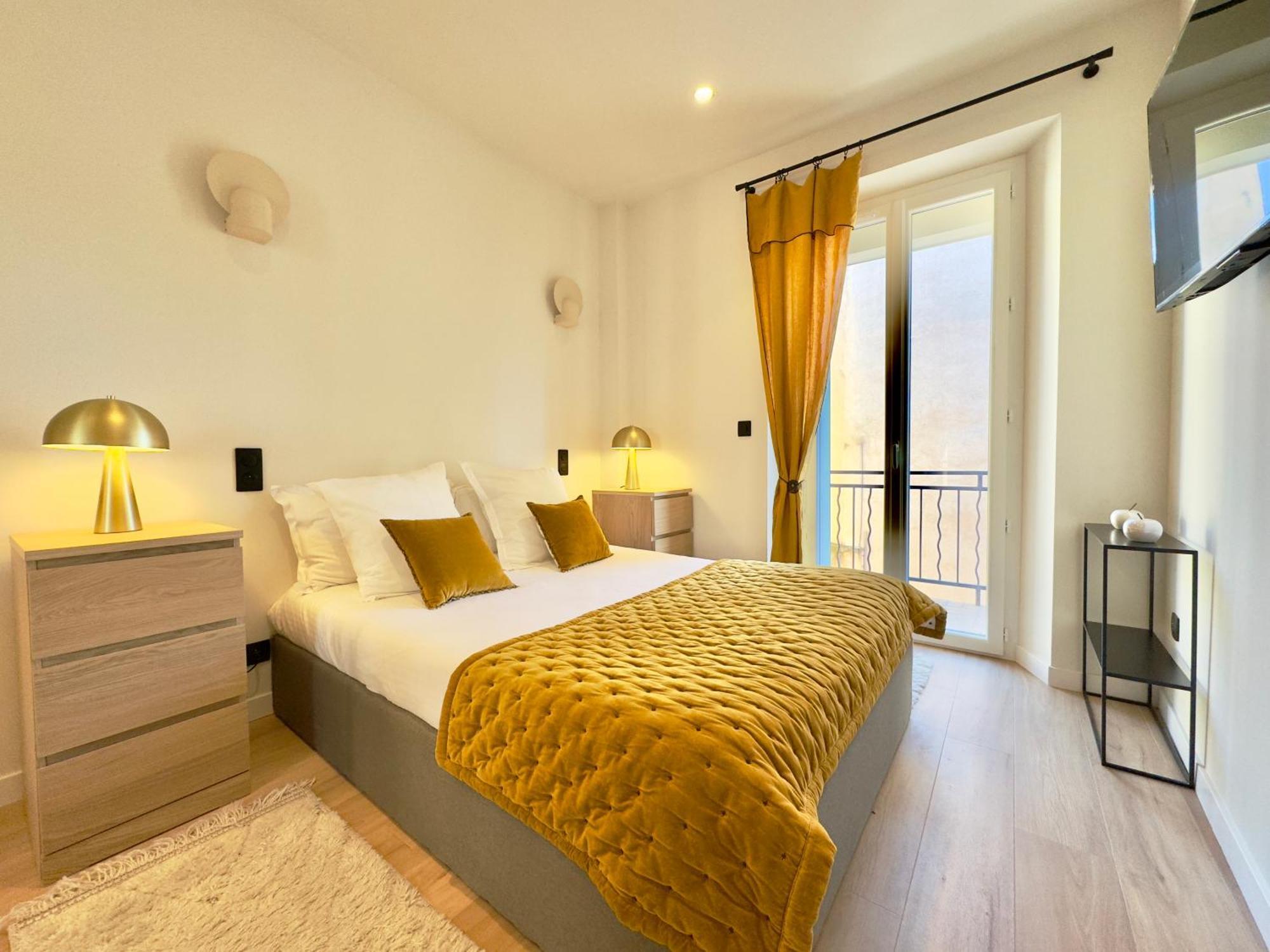 Tres Bel Entierement Renove - 2mn Croisette Apartment Cannes