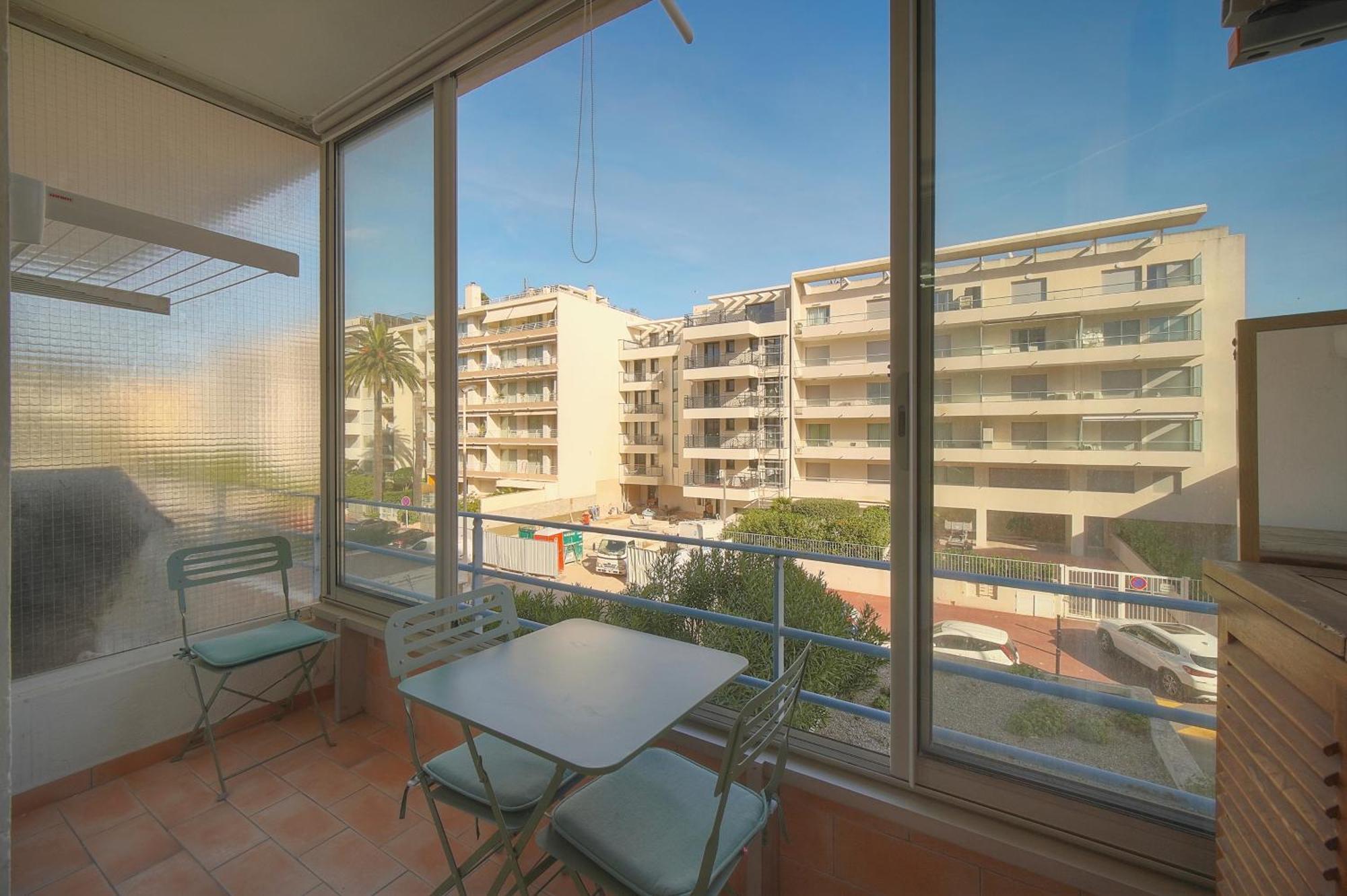 Frgk - 127 Croisette 